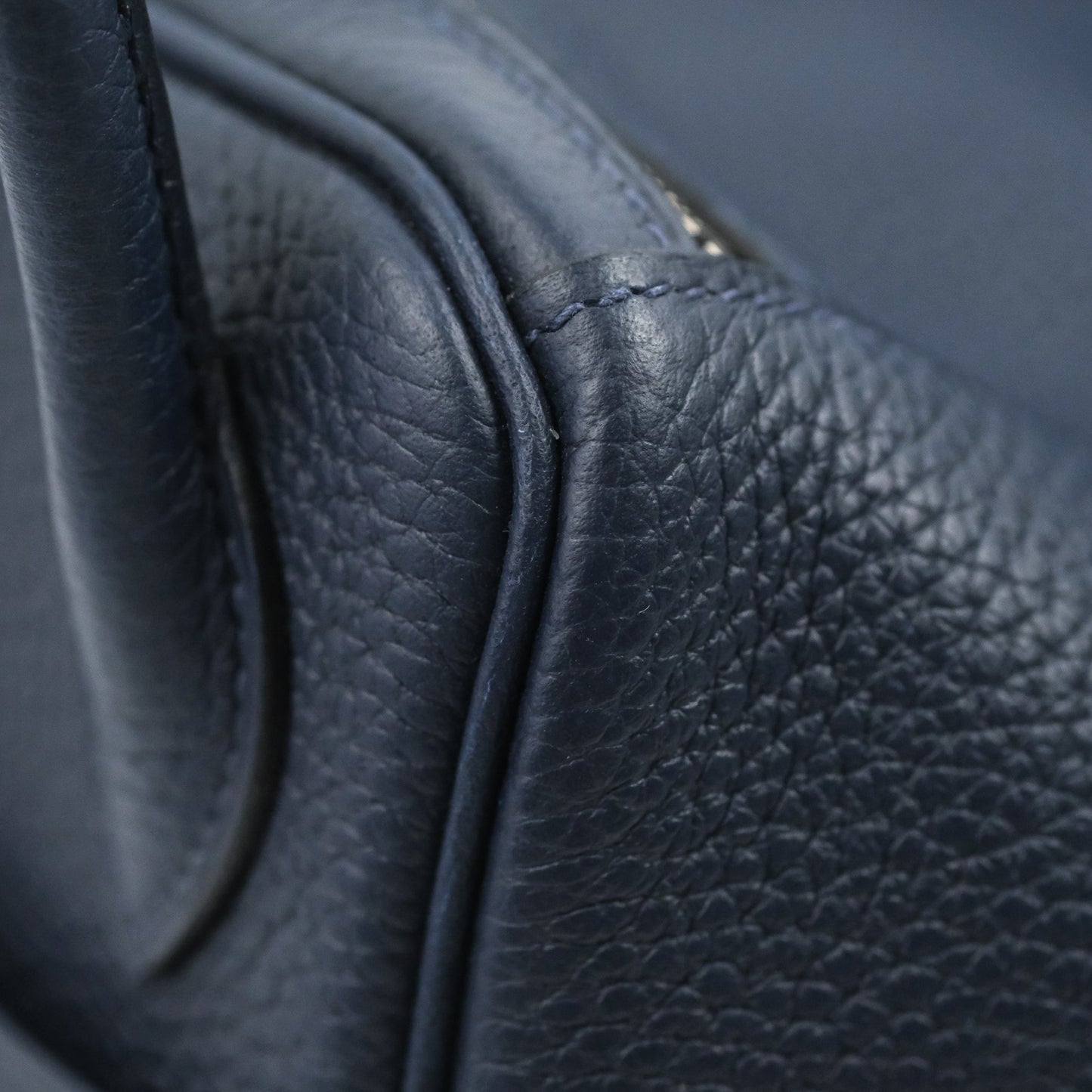 Hermès Lindy 26 Bleu Nuit Clemence Silver Hardware