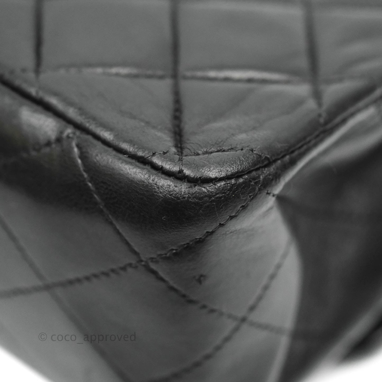 Chanel Vintage Classic M/L Medium Double Flap Bag Black Lambskin 24K Gold Hardware