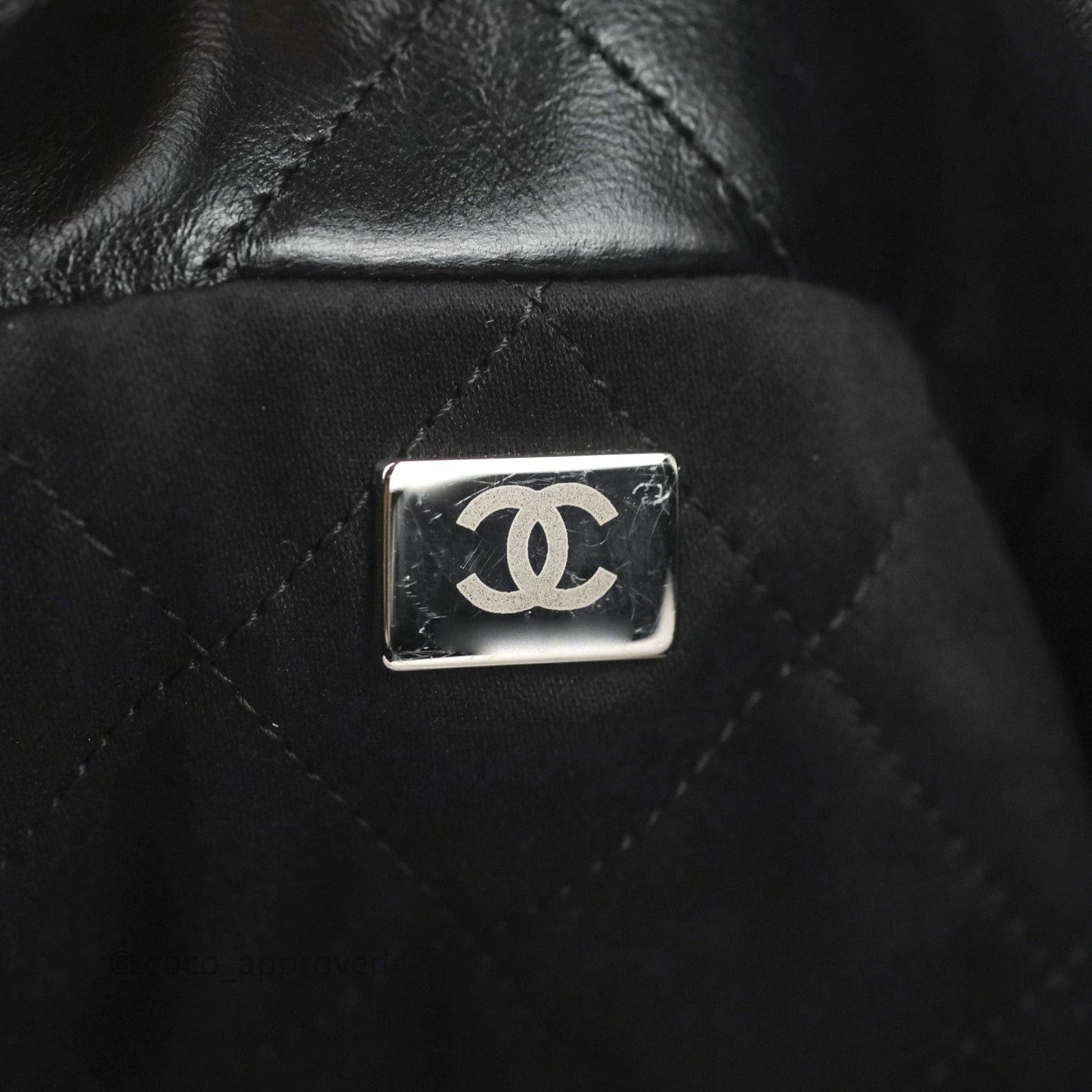 Chanel 22 Bag Black Calfskin So Black Hardware