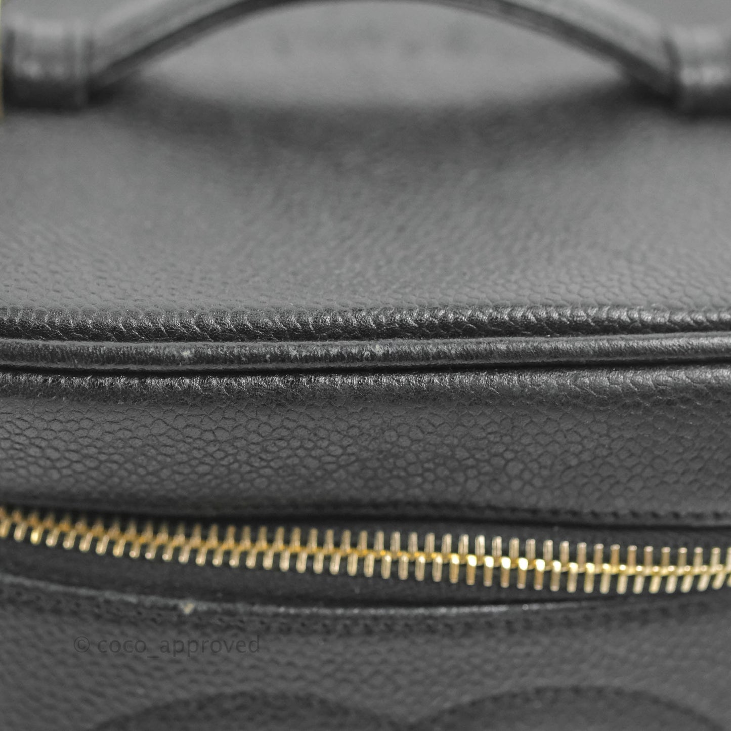 Chanel Vintage Vanity Case Black Caviar Gold Hardware