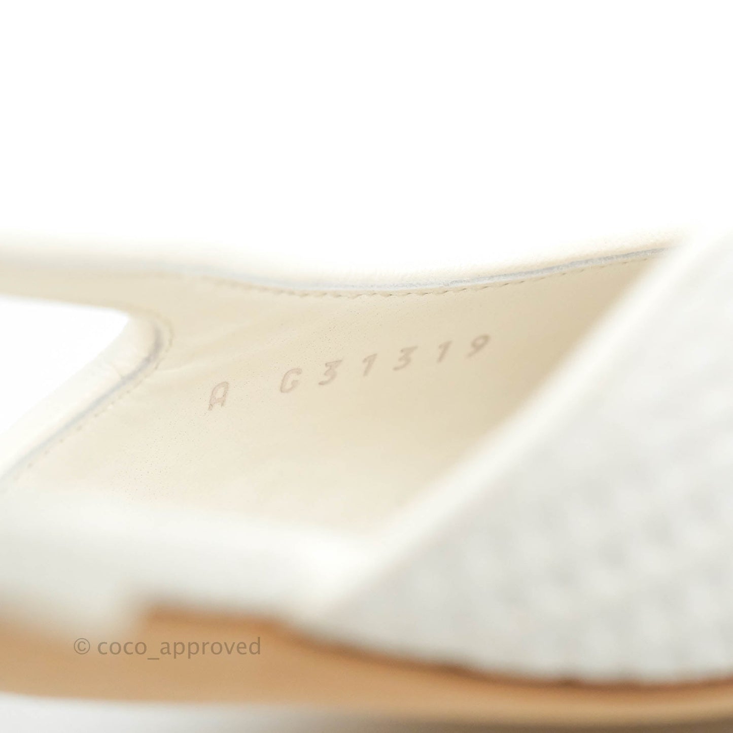 Chanel Slingback Beige White Leather Size 38.5