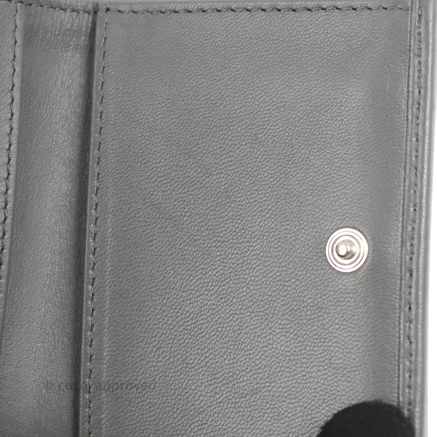 Chanel 19 Grey Short Trifold Wallet Lambskin