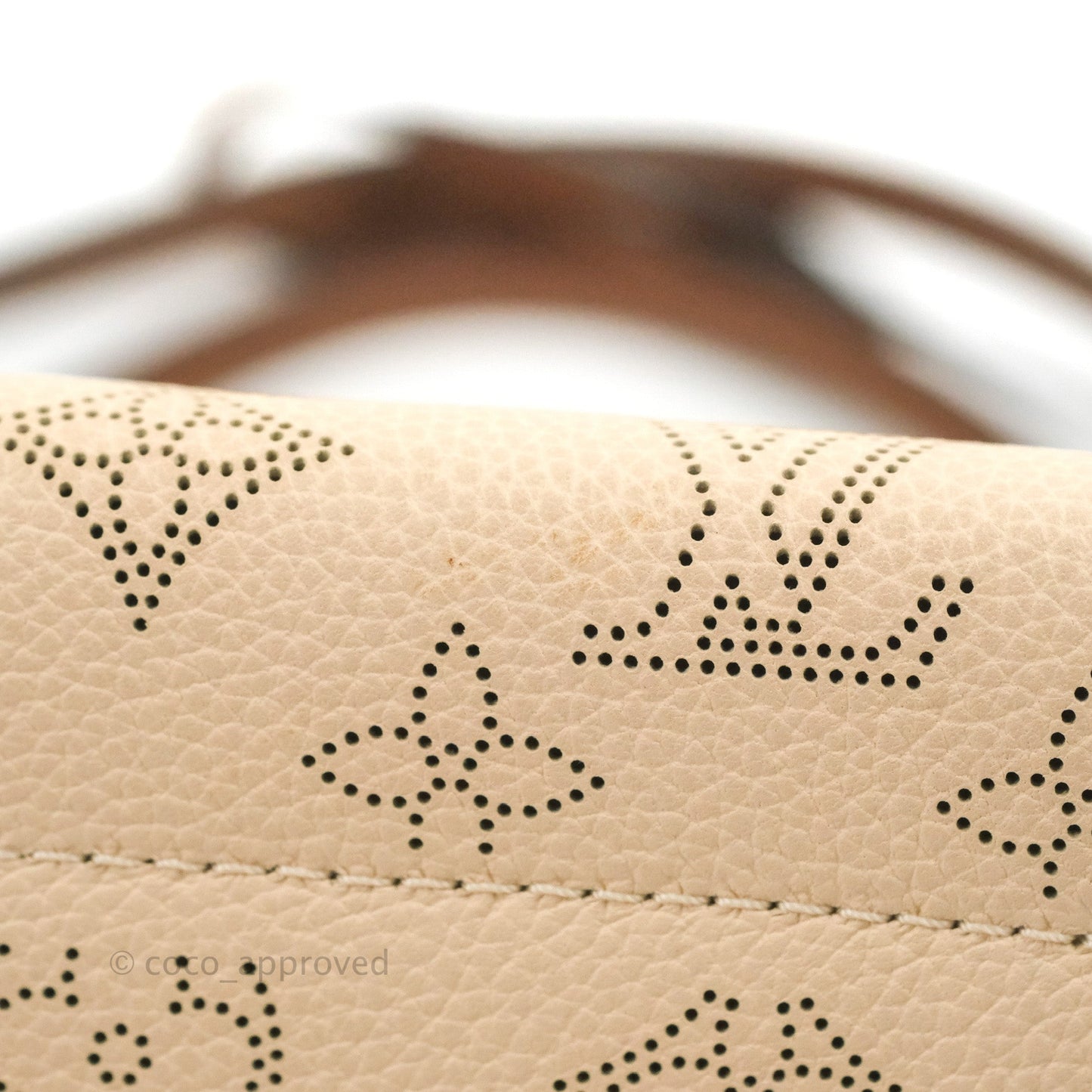 Louis Vuitton Hina PM Monogram Cream