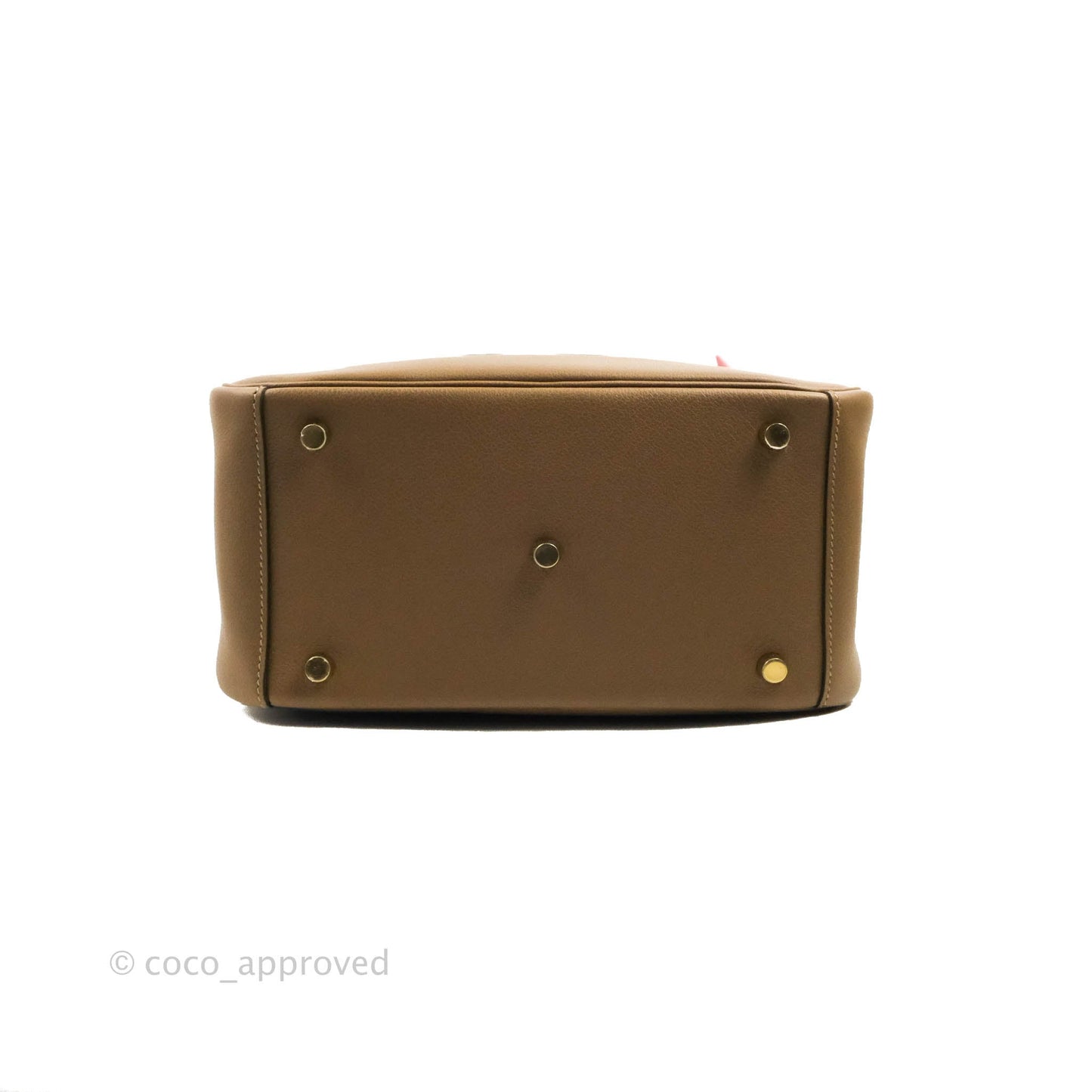 Hermès Lindy 26 Evercolor Beige De Weimar Gold Hardware with Twilly