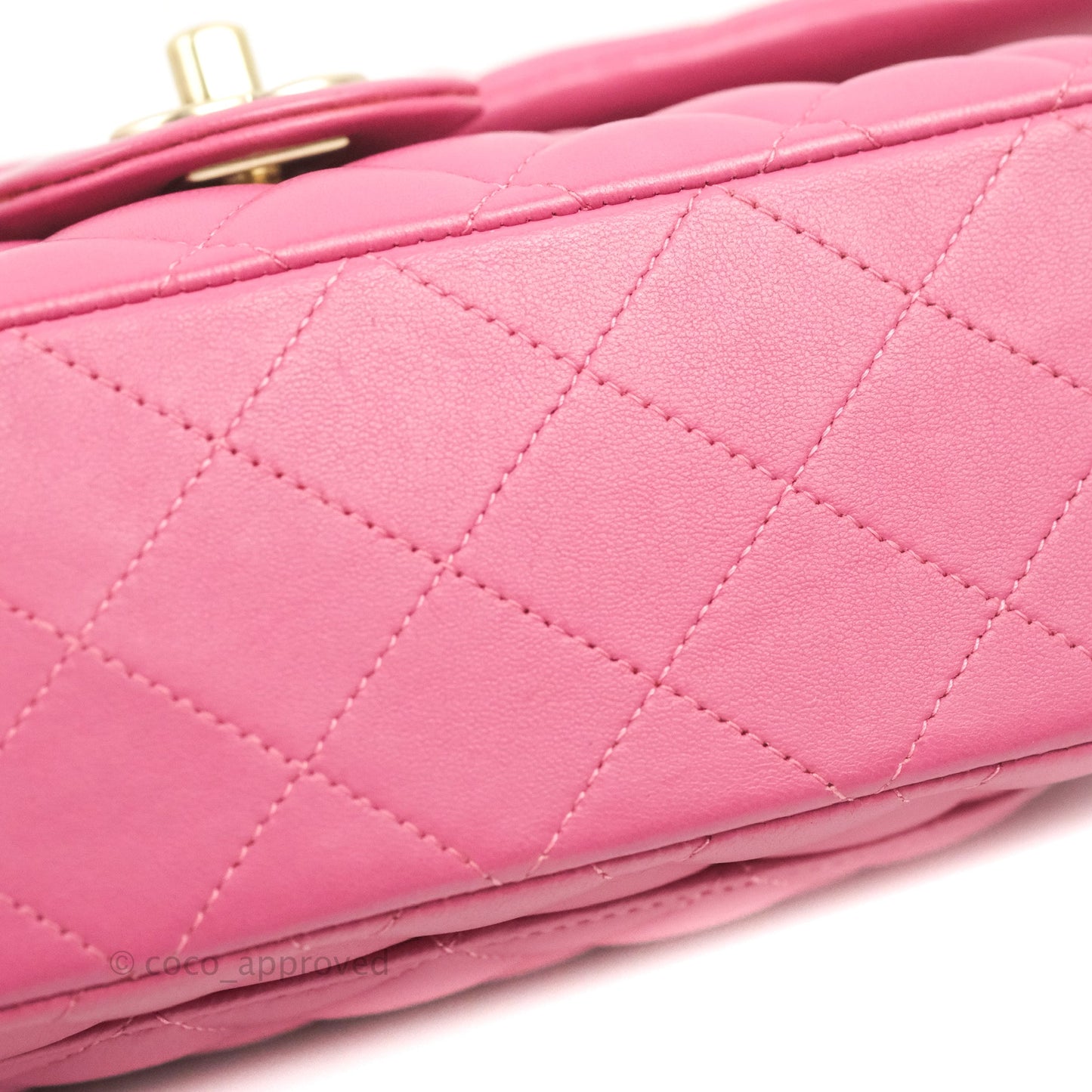 Chanel Classic M/L Medium Double Flap Pink Lambskin Matte Gold Hardware