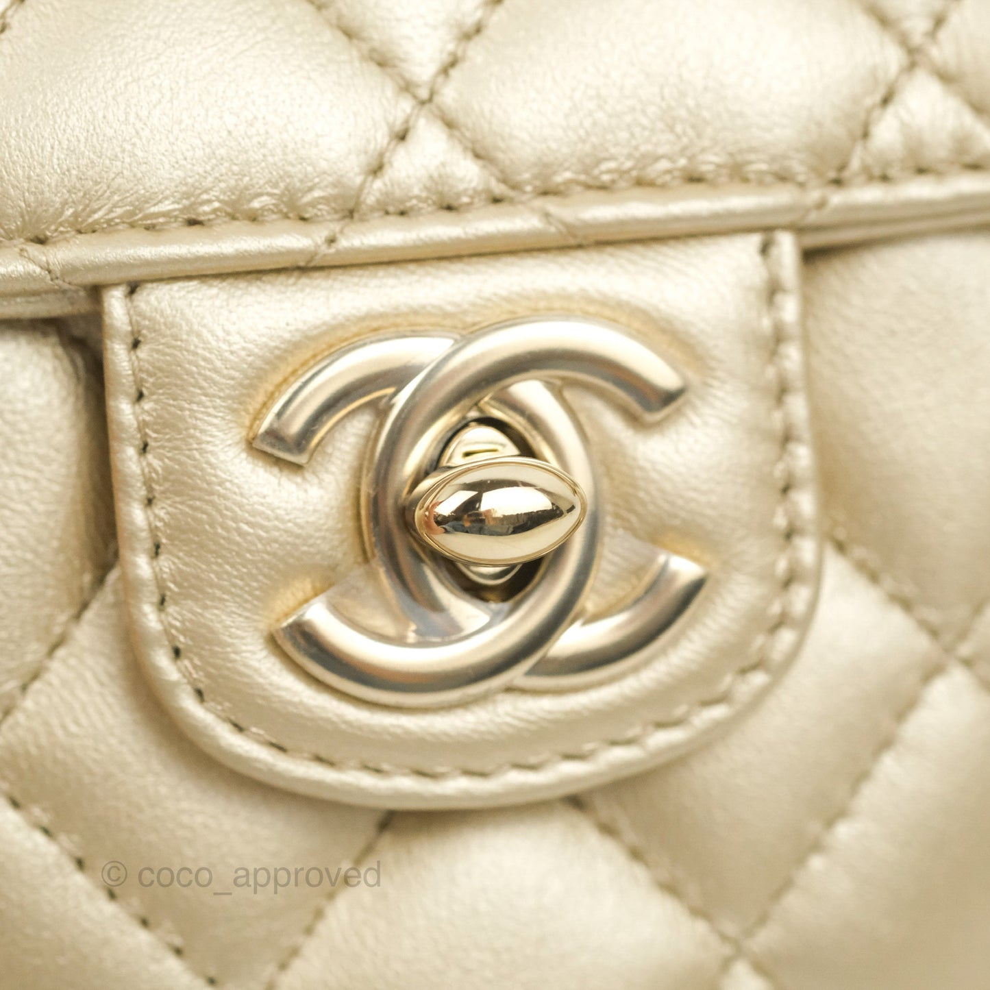 Chanel Small Heart Bag Gold Lambskin Gold Hardware 22S