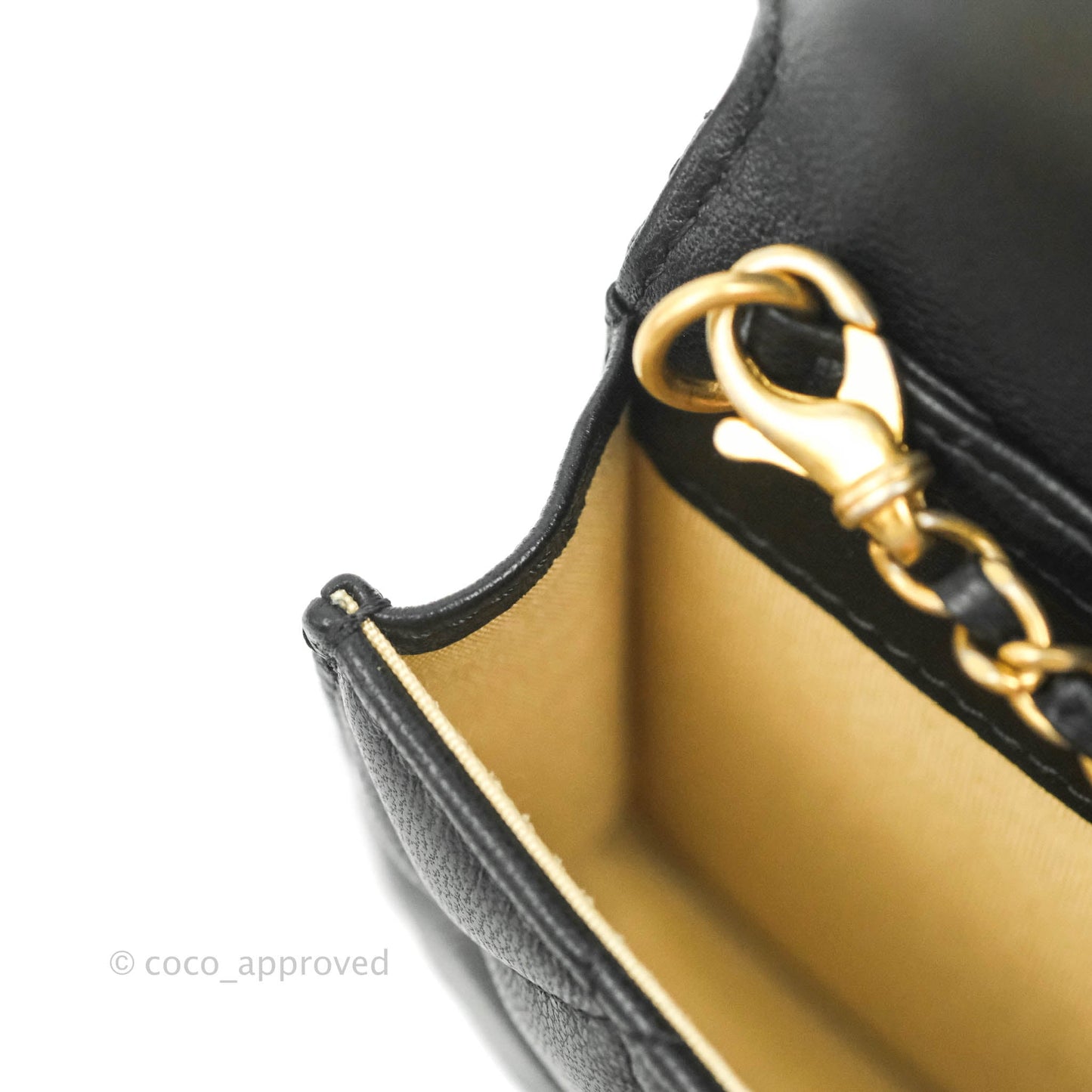 Chanel Pearl Crush Card Holder Black Lambskin Aged Gold Hardware