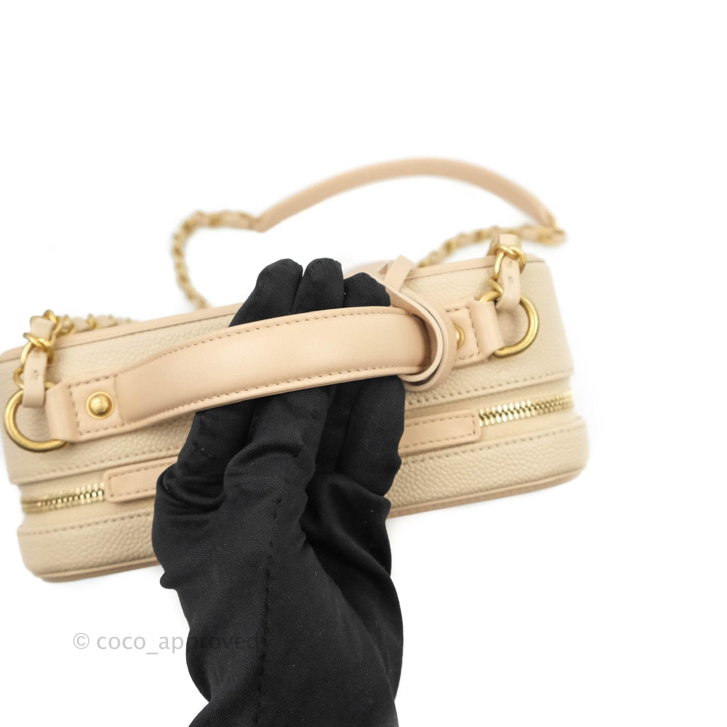 Chanel Quilted Medium CC Filigree Vanity Case Light Beige Caviar Aged Gold Hardware