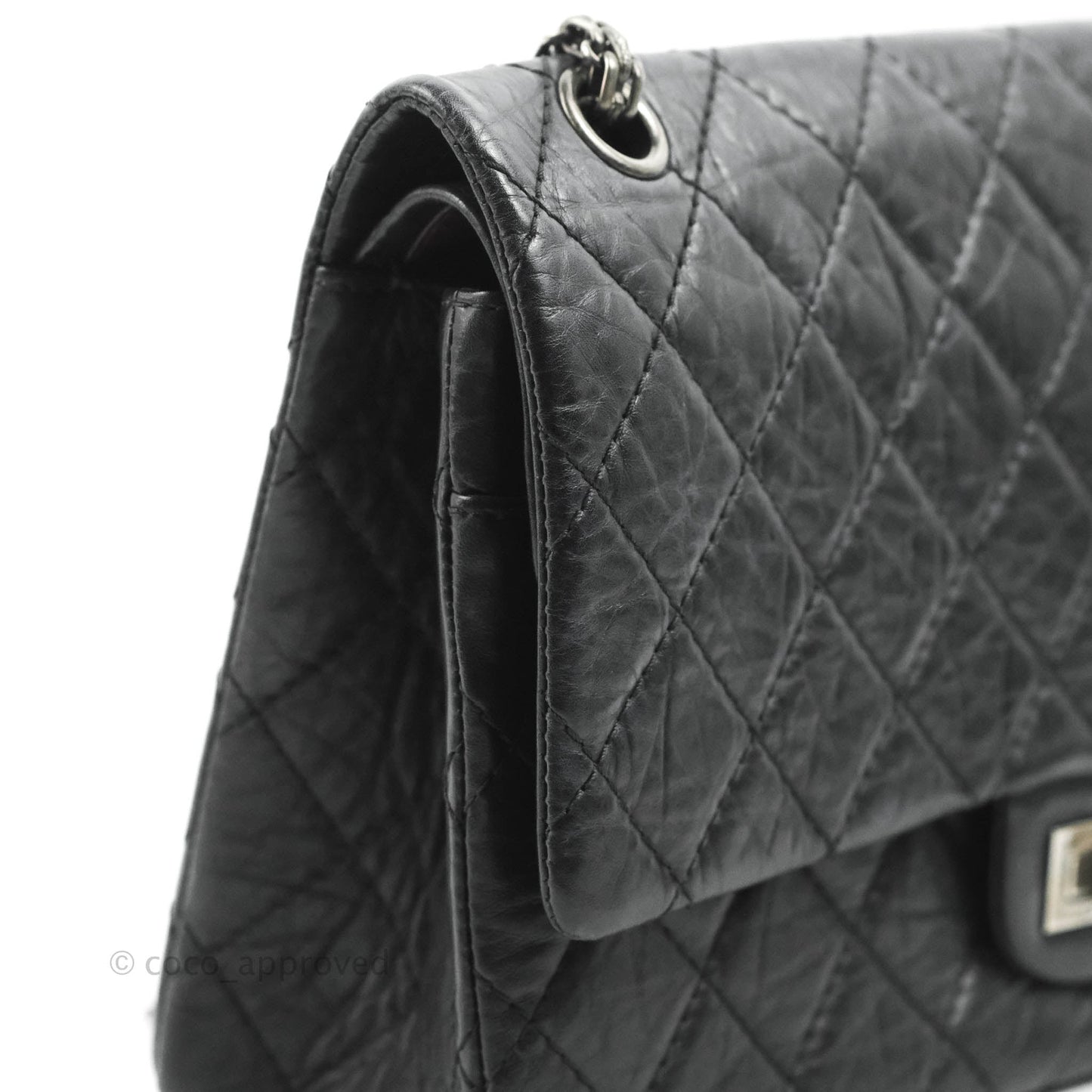 Chanel Reissue 226 Quilted Flap Black Aged Calfskin Ruthenium Hardware