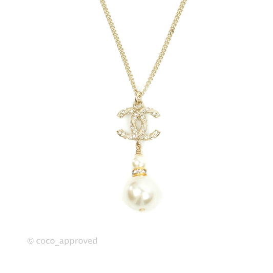 Chanel CC Crystal Pearl Necklace Gold Tone 18B