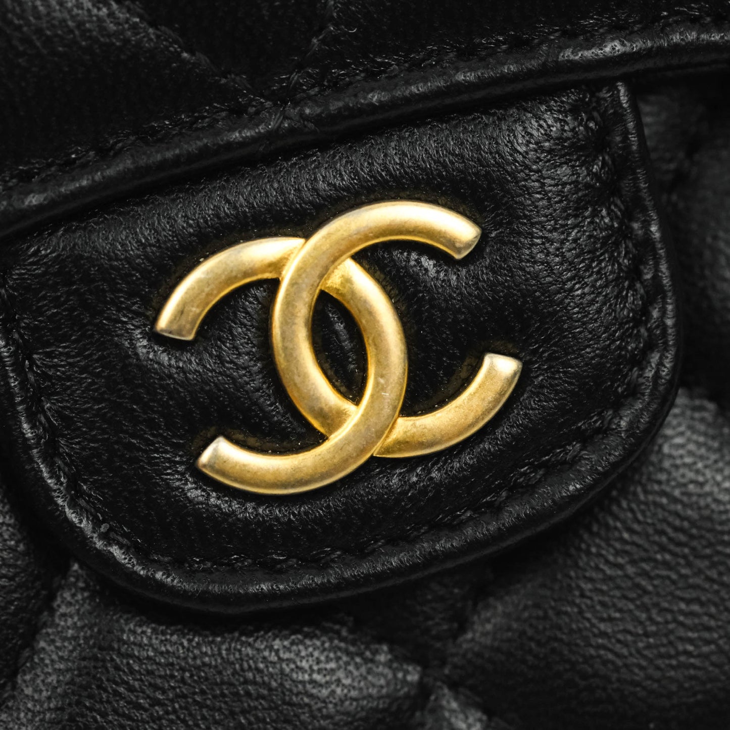 Chanel Mini Handle Flap Coin Purse With Chain Black Lambskin Gold Hardware