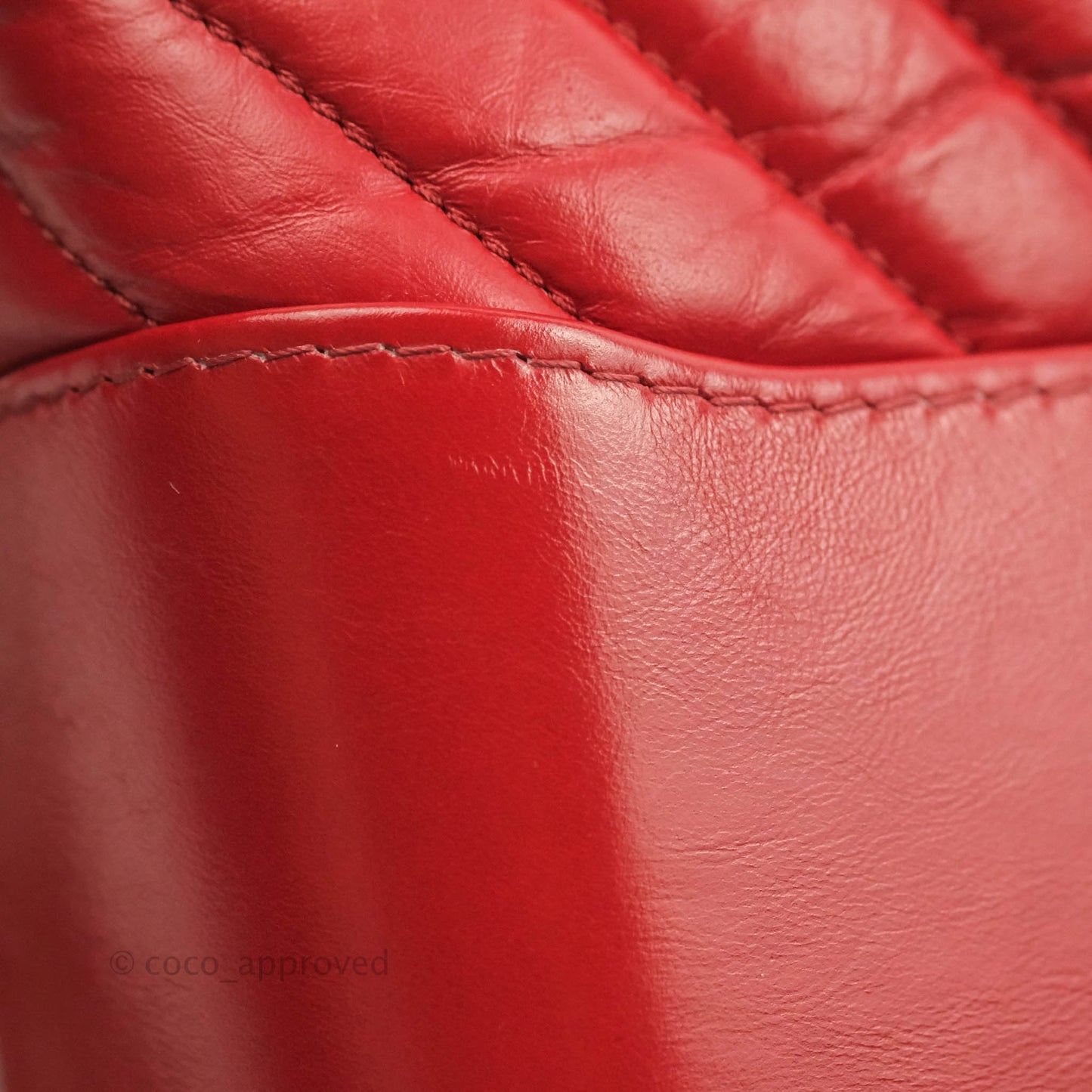 Chanel Chevron Medium Gabrielle Hobo Red Aged Calfskin Mixed Hardware