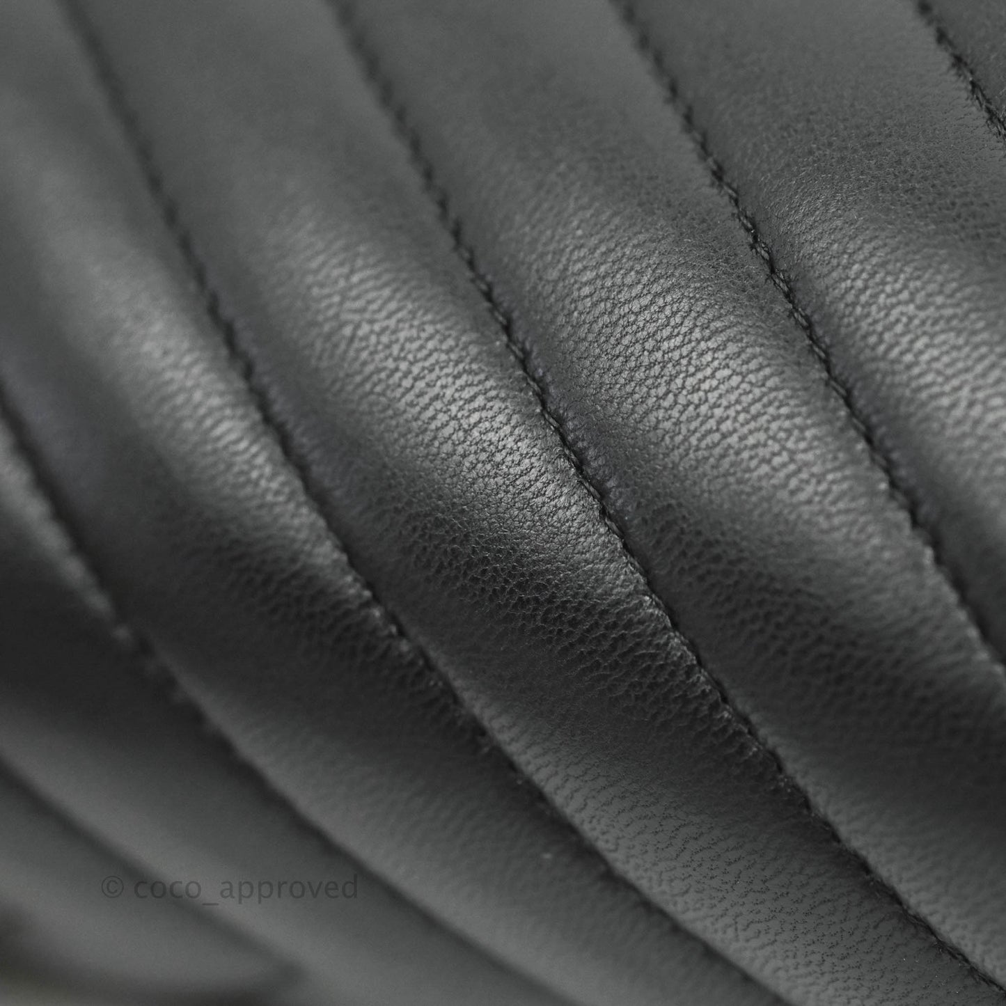 Chanel Chevron Timeless Kisslock Clutch So Black Lambskin 15S