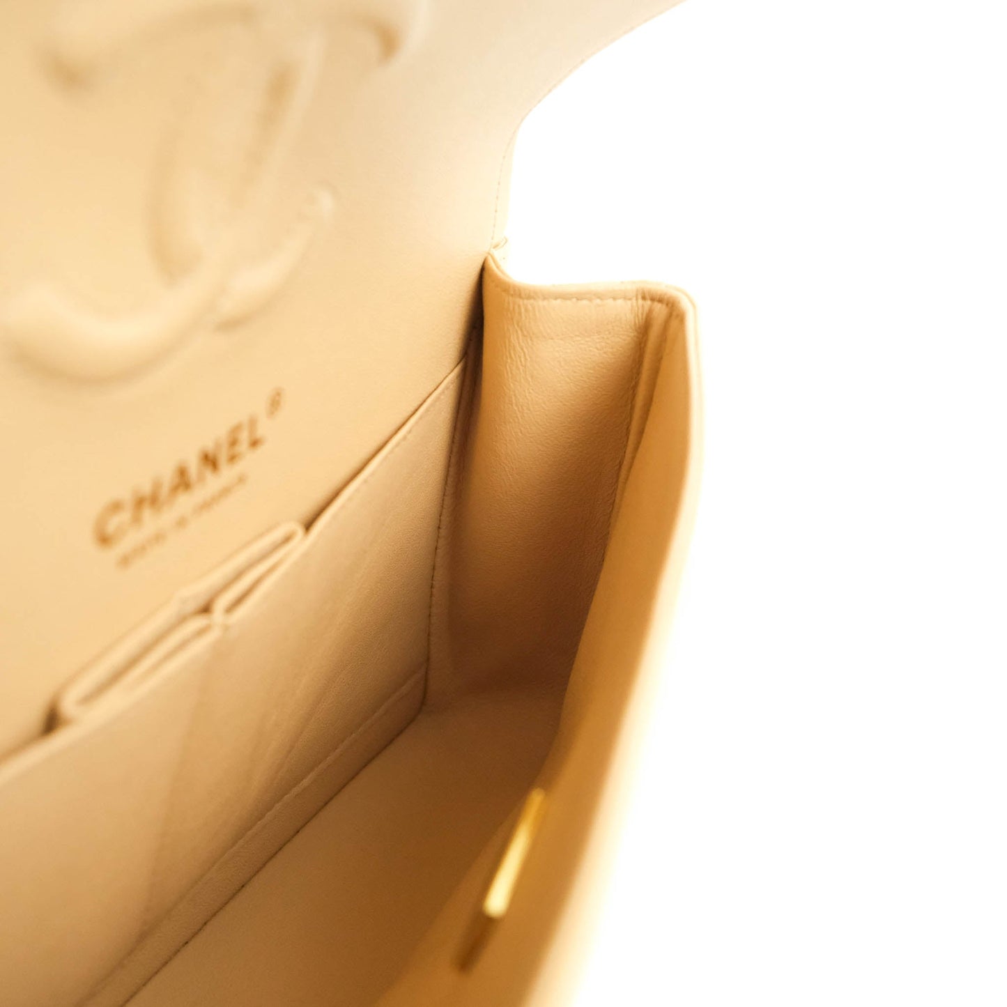 Chanel Classic Small S/M Quilted Flap Beige Lambskin Gold Hardware