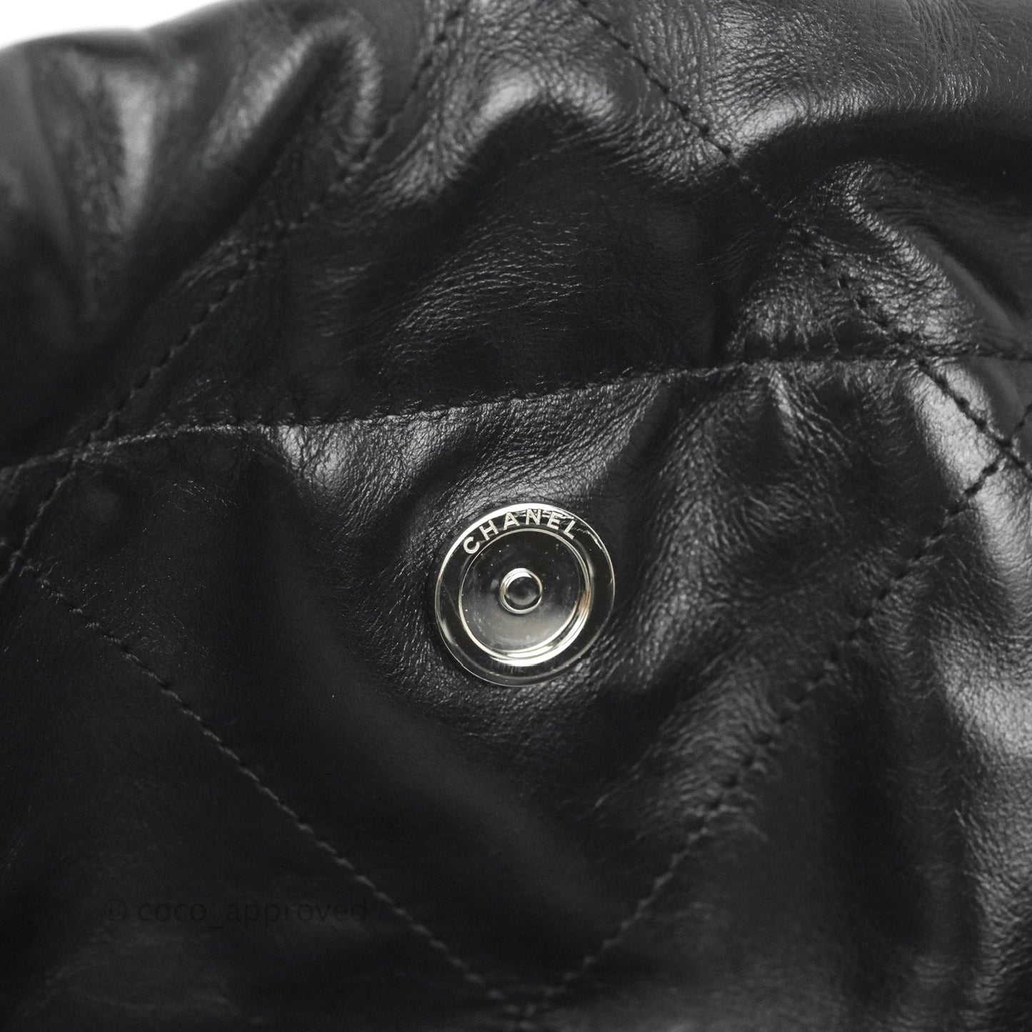 Chanel 22 Bag Black Calfskin So Black Hardware