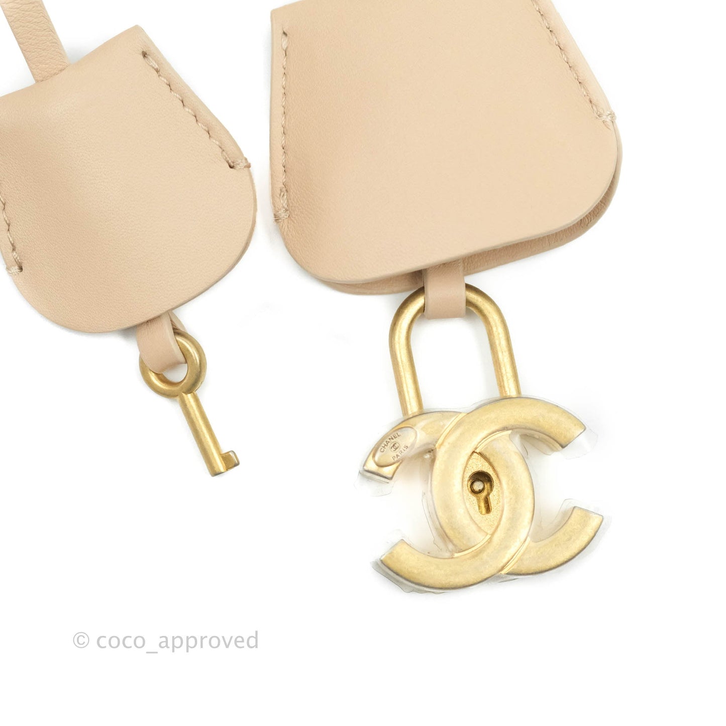 Chanel Quilted Medium CC Filigree Vanity Case Light Beige Caviar Aged Gold Hardware
