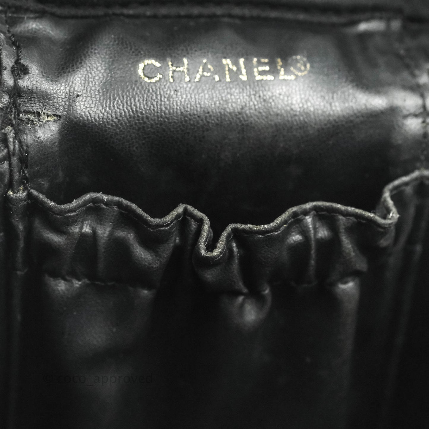 Chanel Vintage Vanity Case Black Caviar Gold Hardware