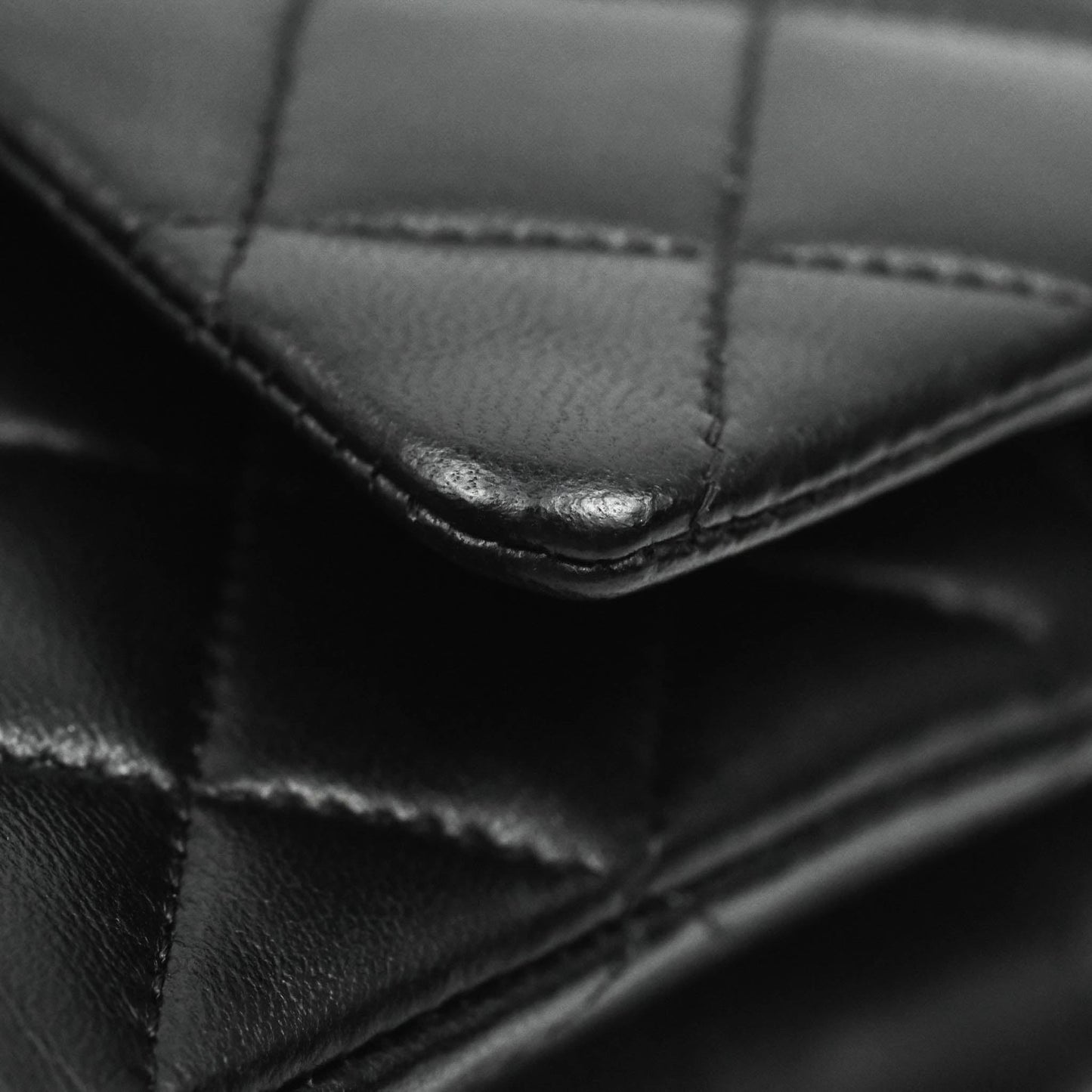 Chanel Classic Quilted M/L Medium Double Flap So Black Lambskin