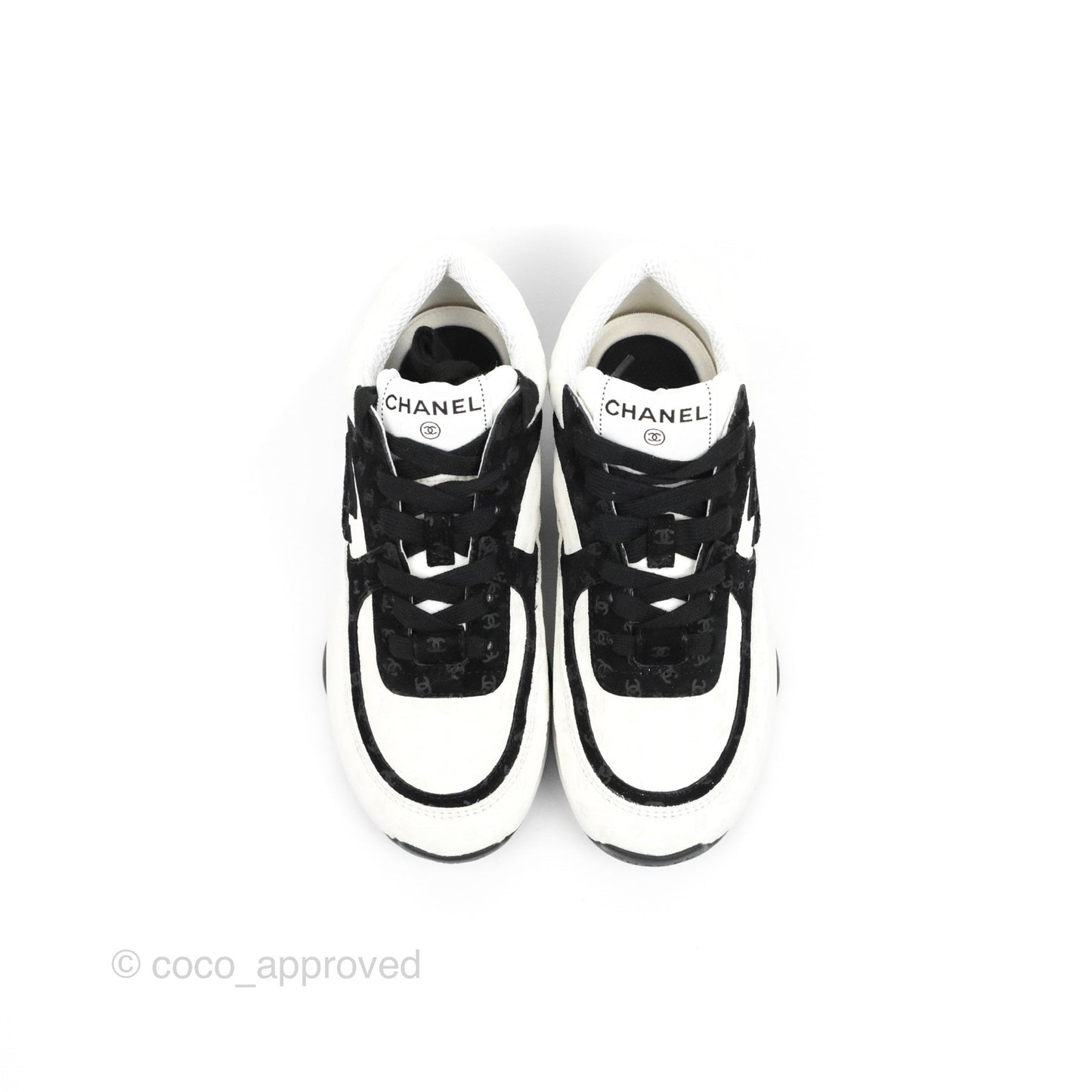 Chanel CC Sneakers Black/White Size 35