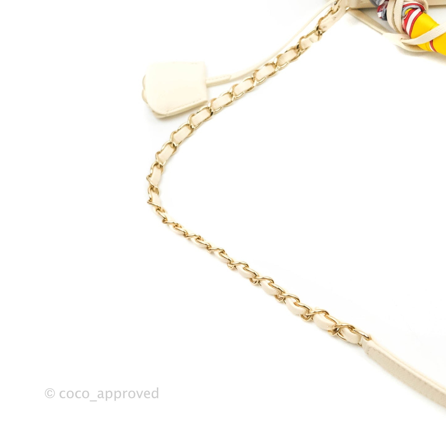 Chanel Quilted Medium CC Filigree Vanity Case Ivory Caviar Gold Hardware