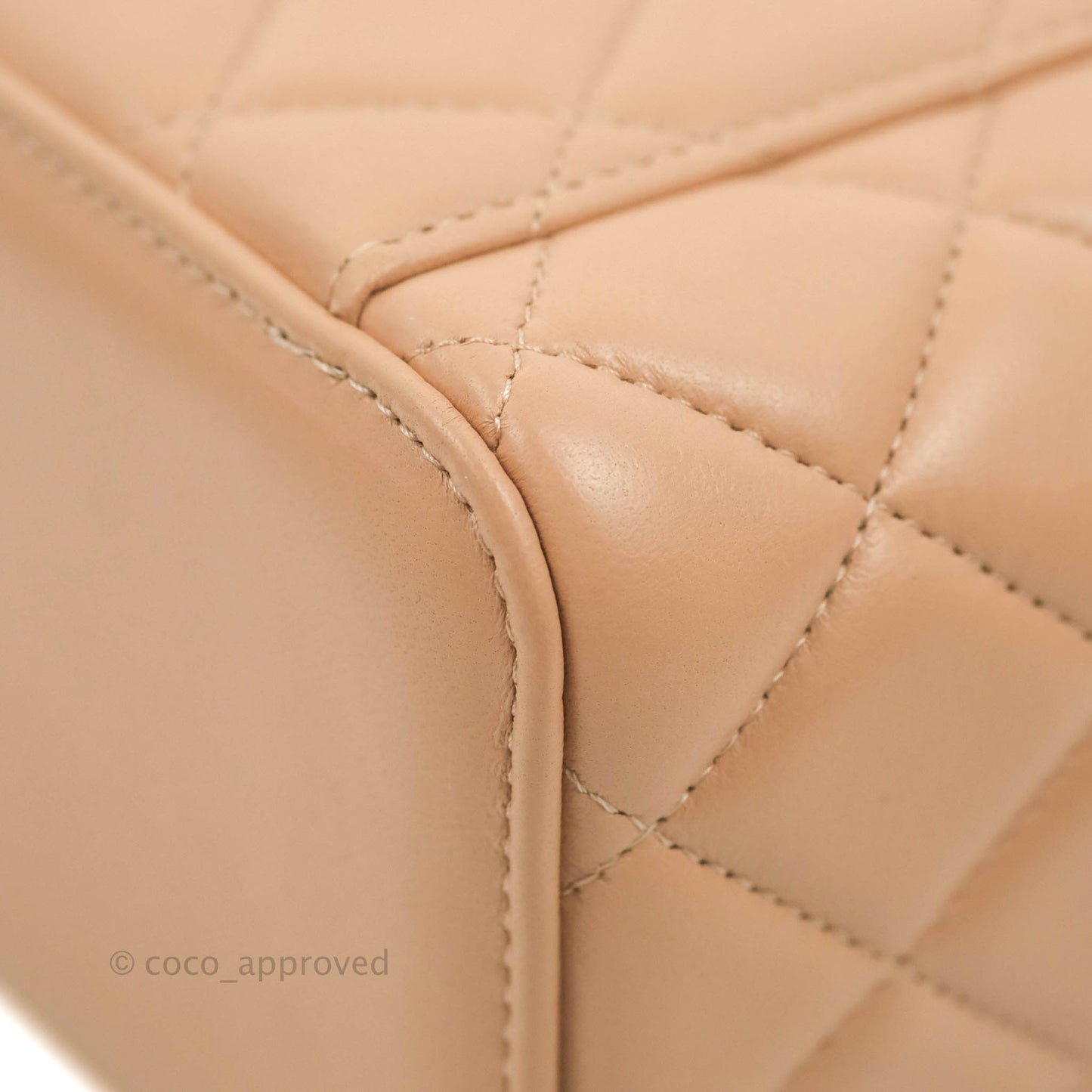 Chanel Vanity Rectangular Top Handle Beige Lambskin Gold Hardware