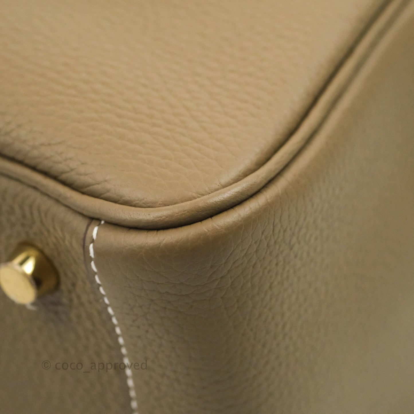 Hermès Lindy 26 Etoupe Gold Hardware