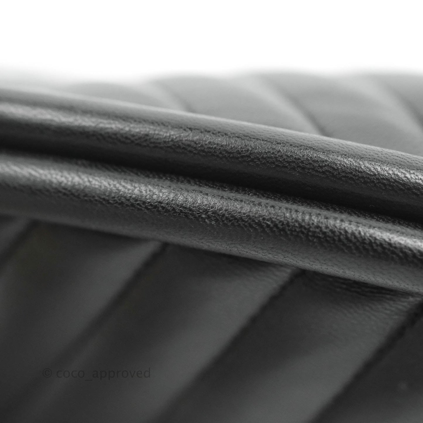 Chanel Chevron Timeless Kisslock Clutch So Black Lambskin 15S