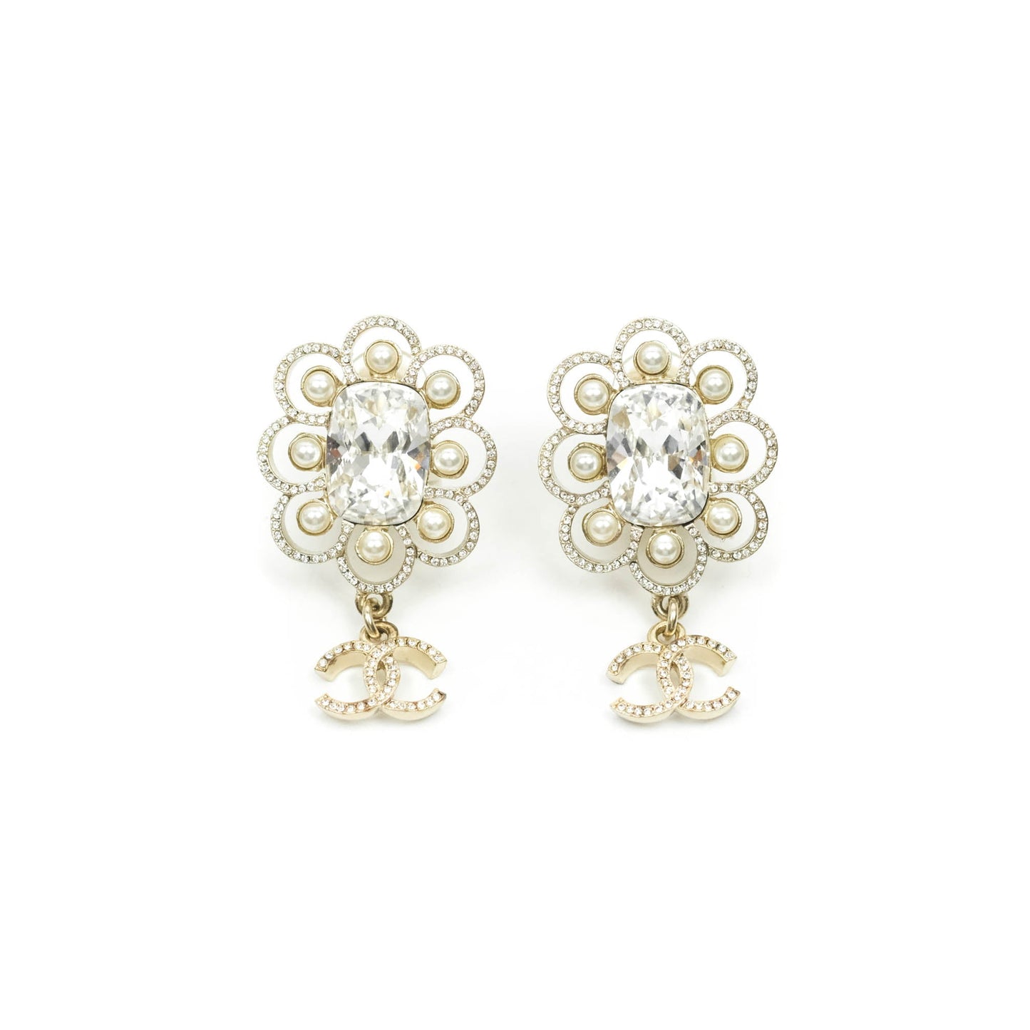 Chanel Crystal Pearl Drop CC Earrings Clip-On Gold Tone 19P