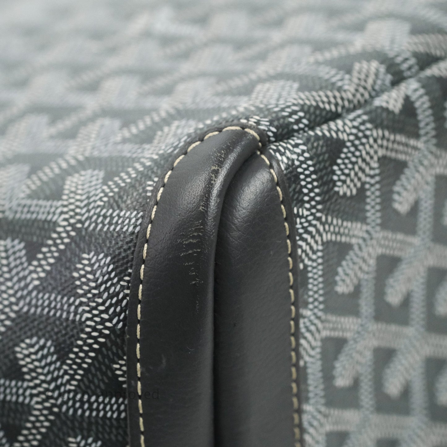 Goyard Artois Grey Goyardine Canvas PM⁣⁣⁣⁣⁣⁣⁣⁣⁣⁣⁣⁣⁣⁣⁣⁣⁣⁣⁣⁣
