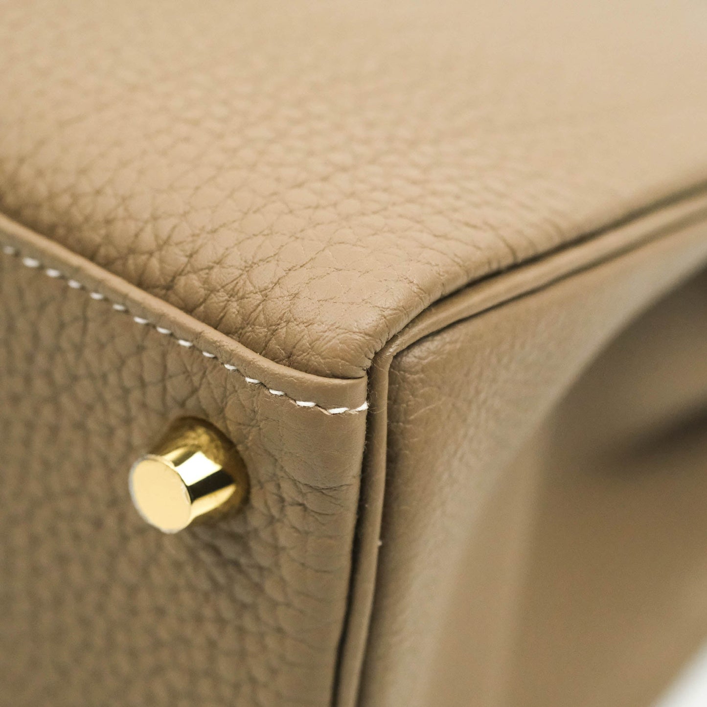 [DM to purchase] Hermès Retourne Kelly 25 Etoupe 18 Veau Togo Gold Hardware