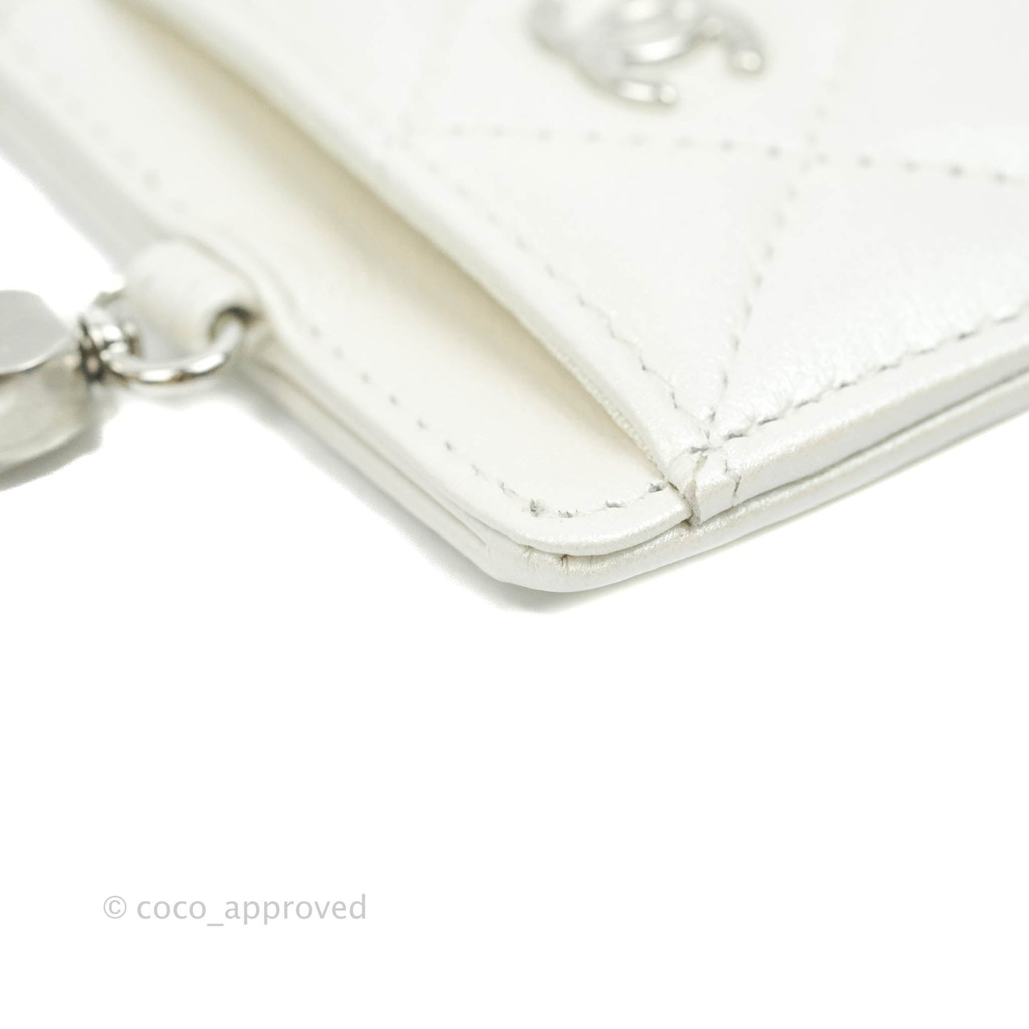 Chanel Classic Chain Card Holder Iridescent White Lambskin Silver Hardware