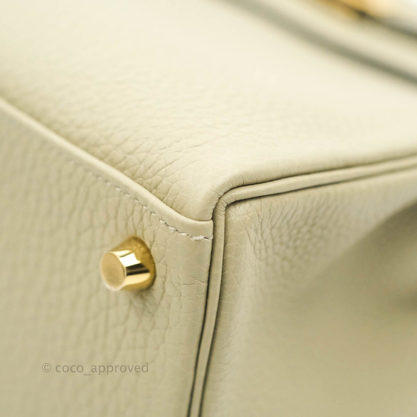 [DM to purchase] Hermès Retourne Taurillon Kelly 25 Sauge Togo Gold Hardware