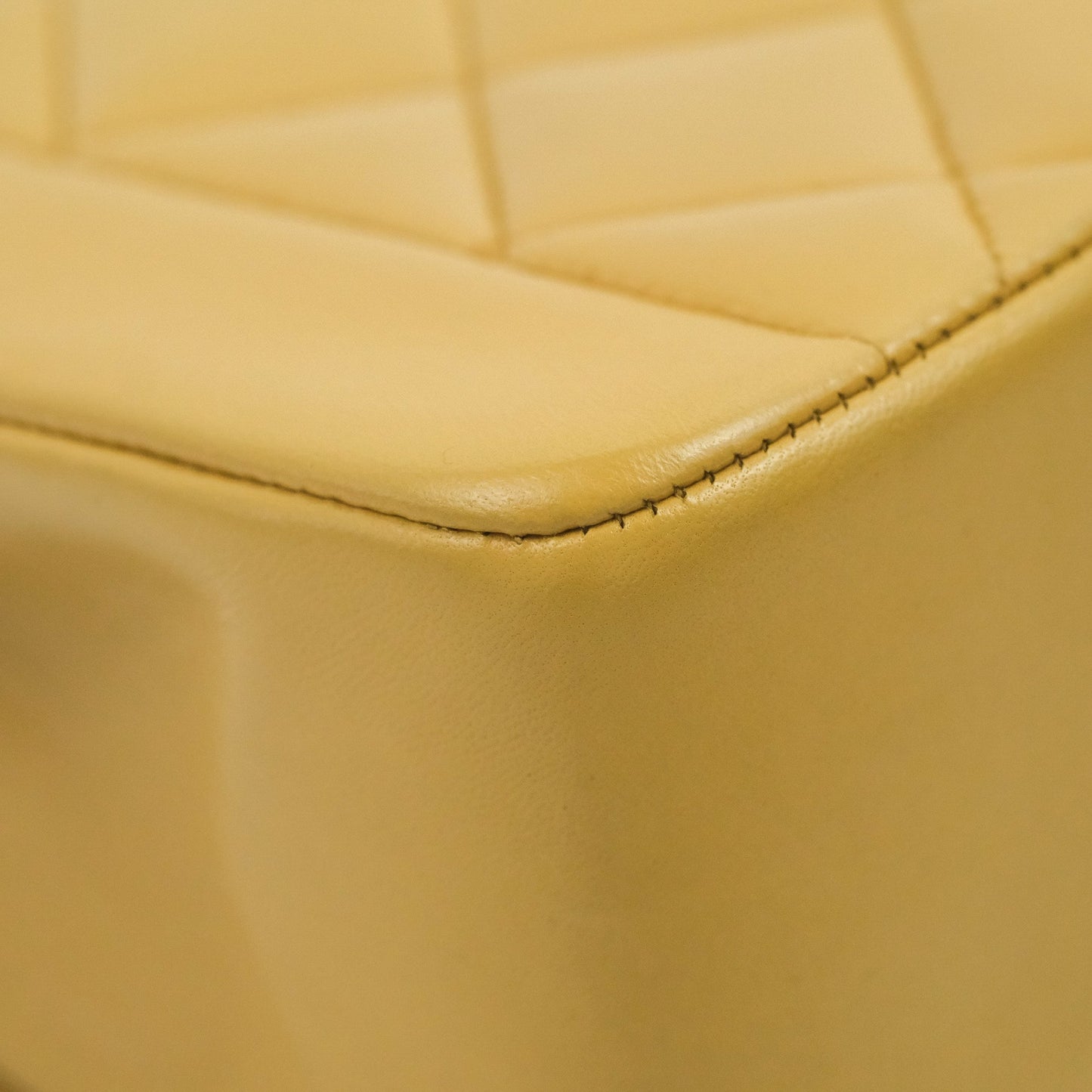 Chanel Vintage Small Quilted Classic Diana Flap Bag Beige Lambskin 24K Gold Hardware