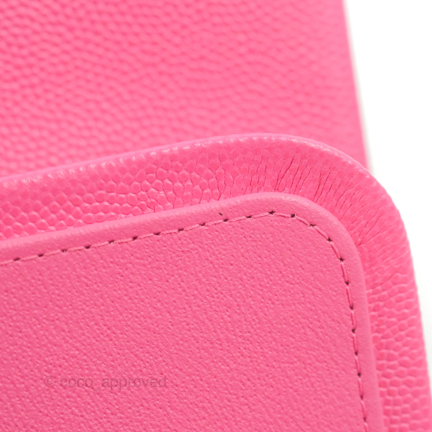 Chanel Classic Quilted M/L Medium Flap Pink Caviar Gold Hardware