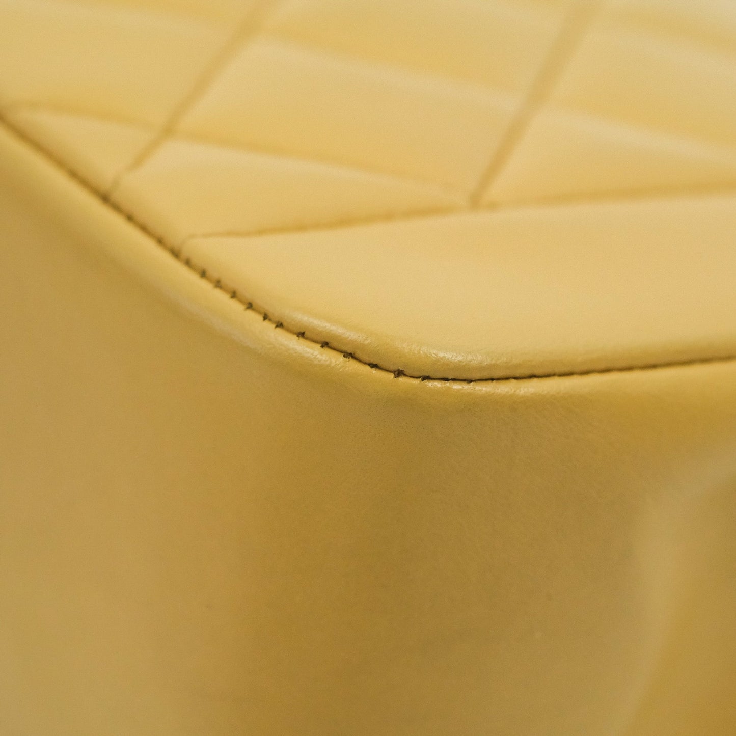 Chanel Vintage Small Quilted Classic Diana Flap Bag Beige Lambskin 24K Gold Hardware