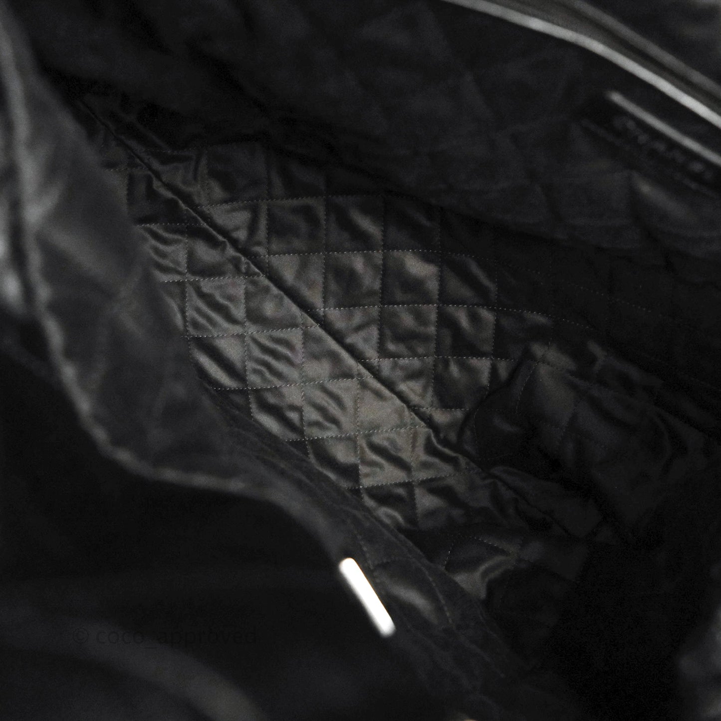 Chanel 22 Bag Black Calfskin So Black Hardware