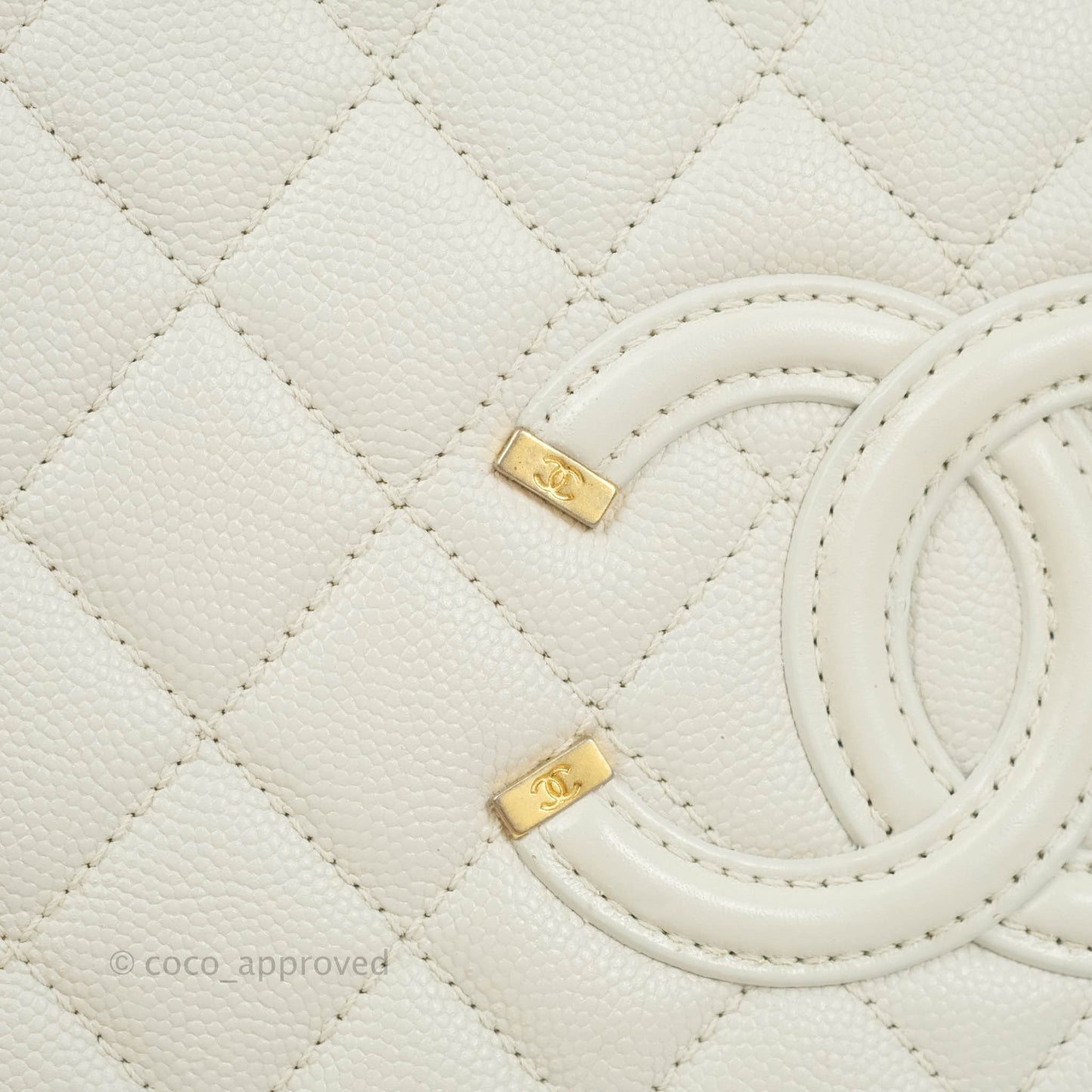 Chanel Quilted Medium CC Filigree Vanity Case White Caviar Aged Gold Hardware