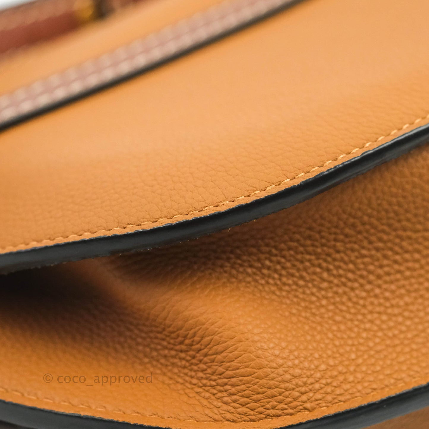 Loewe Small Gate Bag Light Caramel/Pecan Grained Calfskin