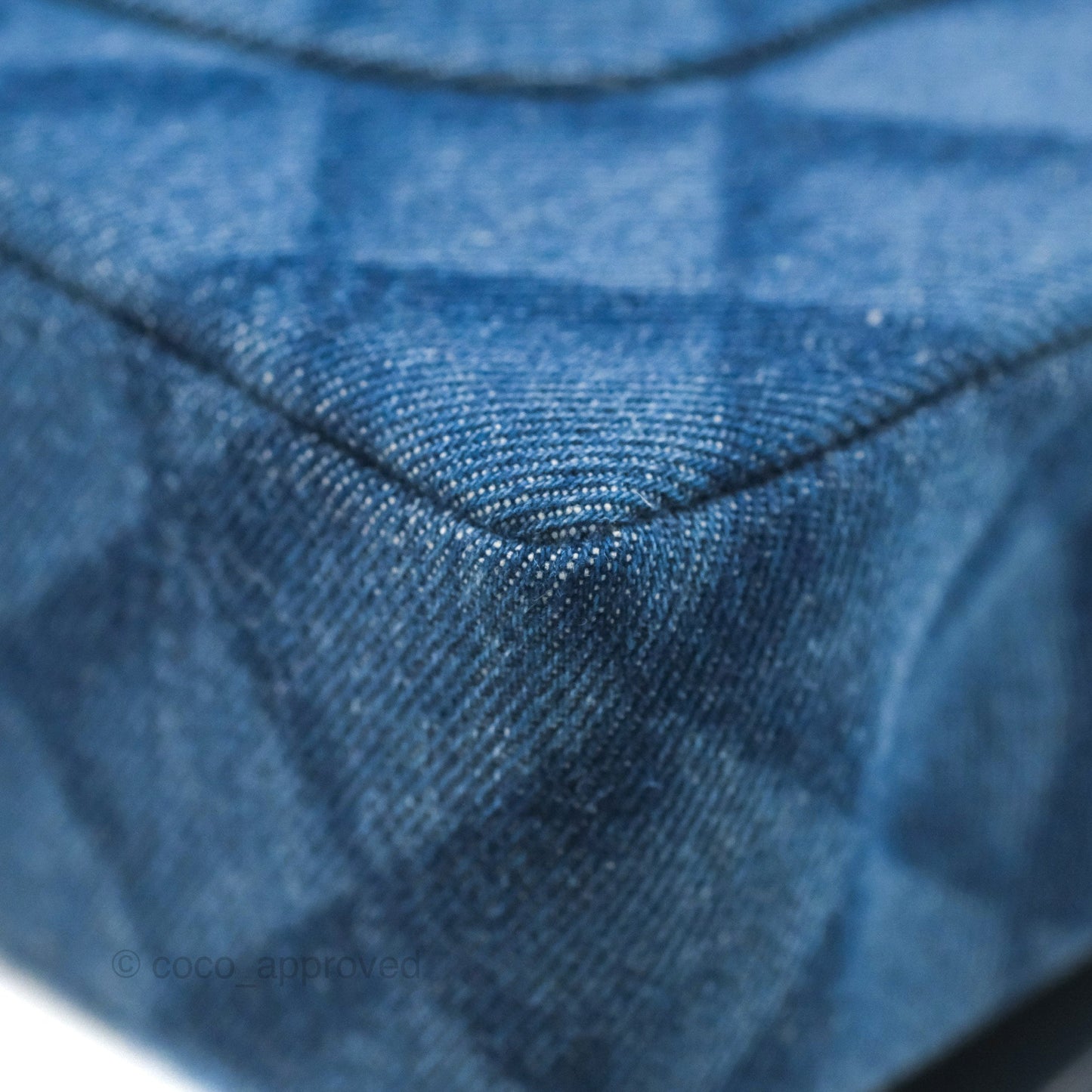 Chanel M/L Quilted Medium Double Flap Blue Printed Denim