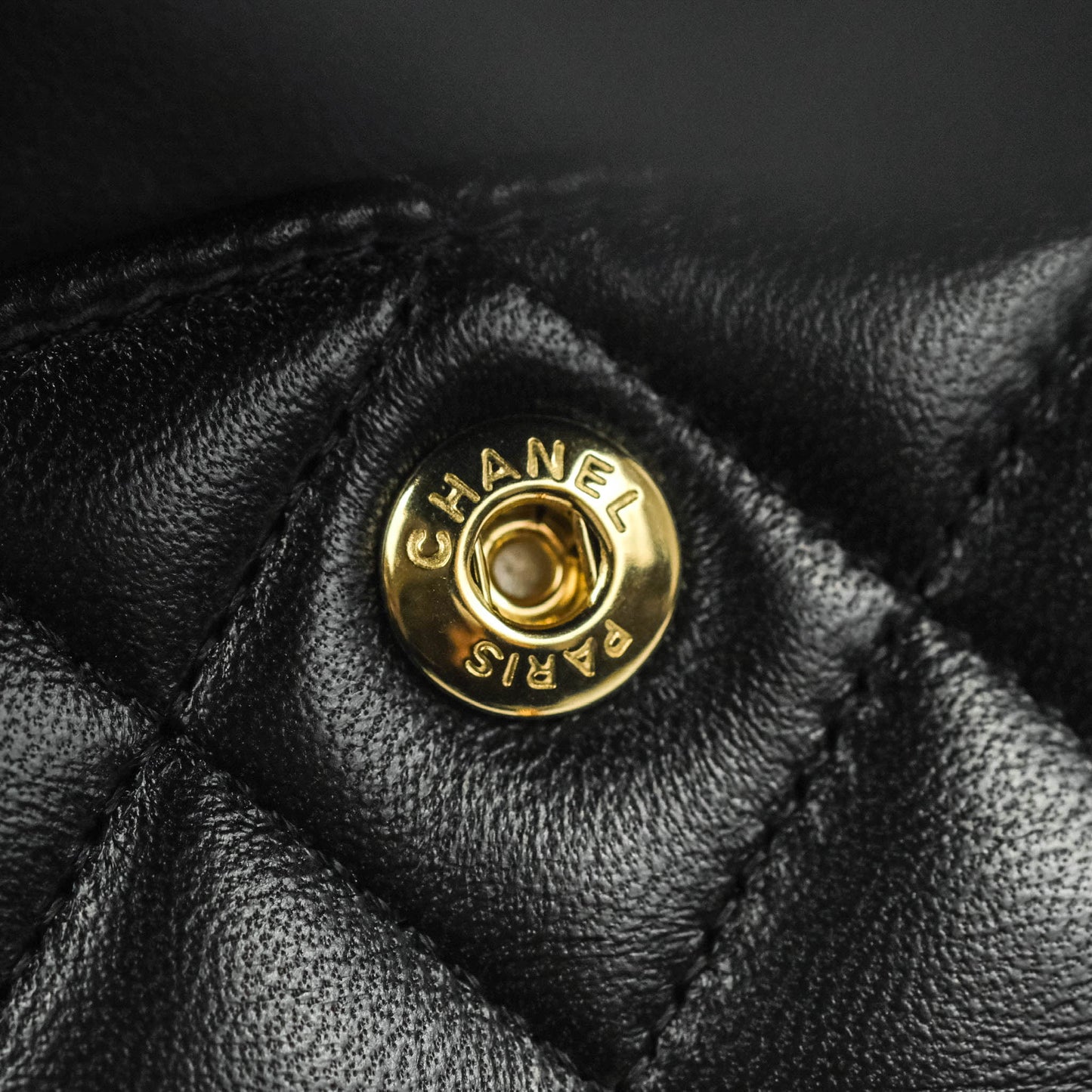 Chanel Classic Small S/M Flap Black Lambskin Rose Pink-Gold Hardware