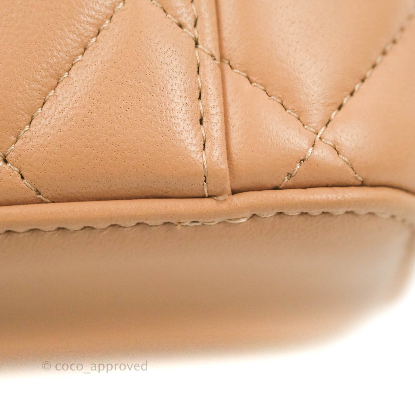 Chanel Vanity Rectangular Top Handle Beige Lambskin Gold Hardware