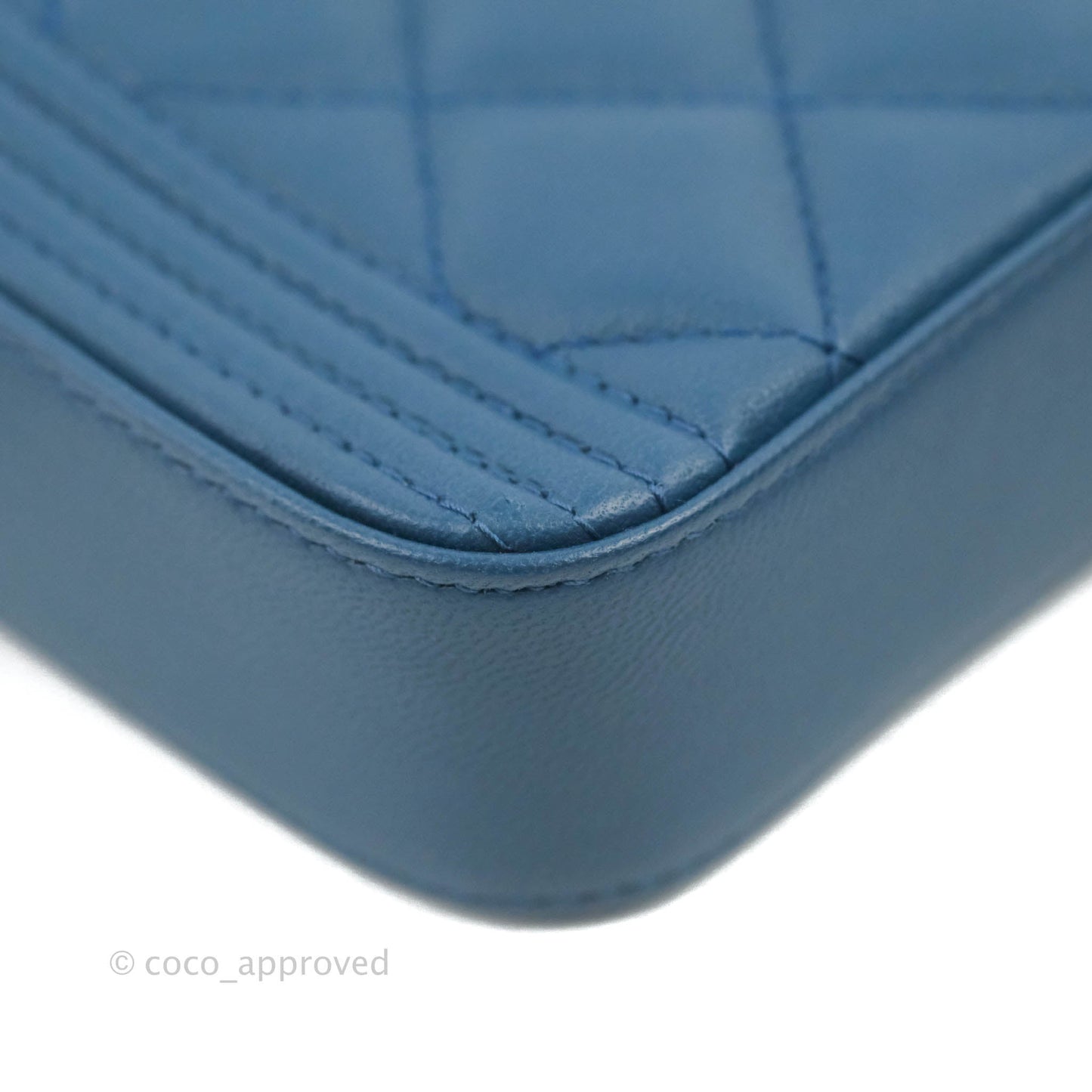 Chanel Boy Double Zip Clutch On Chain Blue Lambskin Aged Gold Hardware