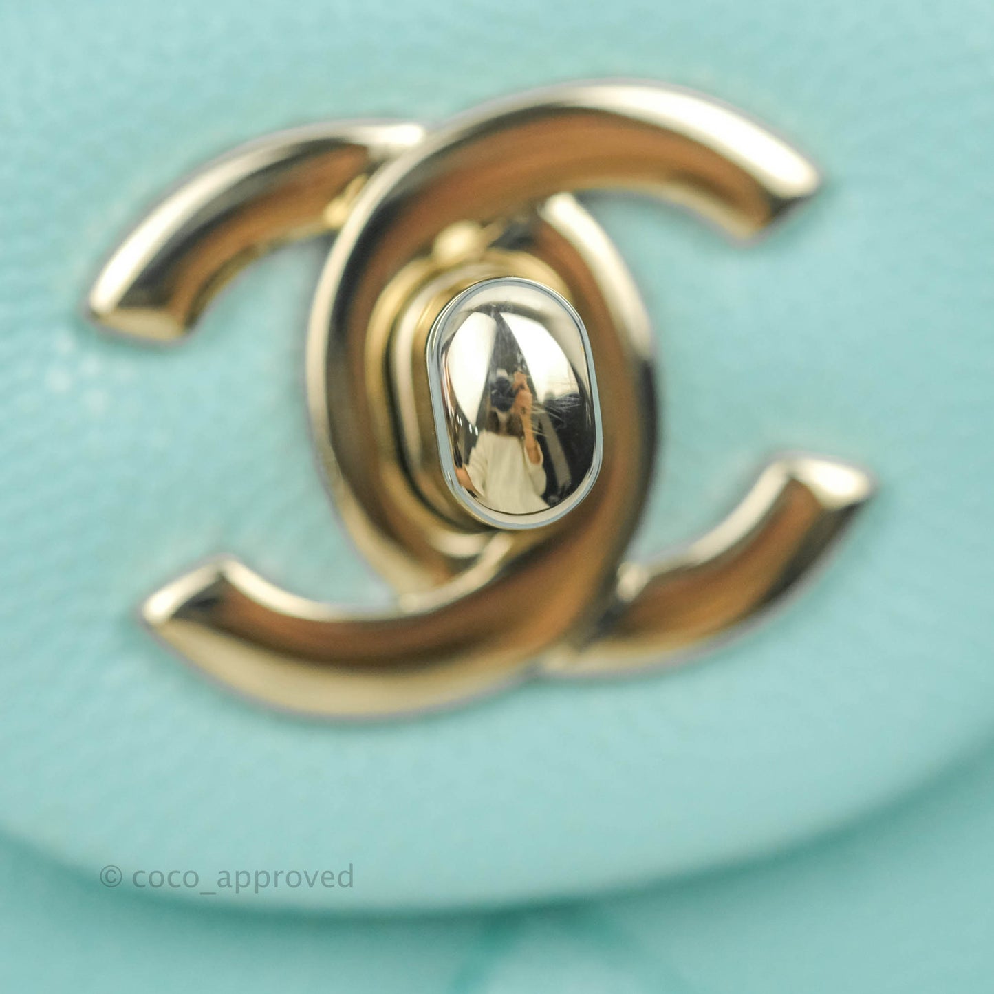 Chanel Classic M/L Medium Flap Quilted Tiffany Blue Caviar Gold Hardware