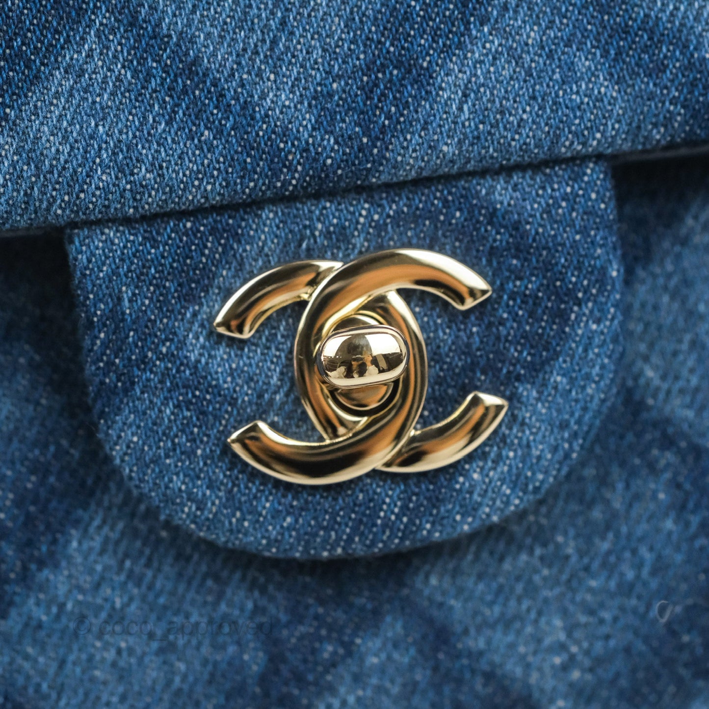 Chanel M/L Quilted Medium Double Flap Blue Printed Denim