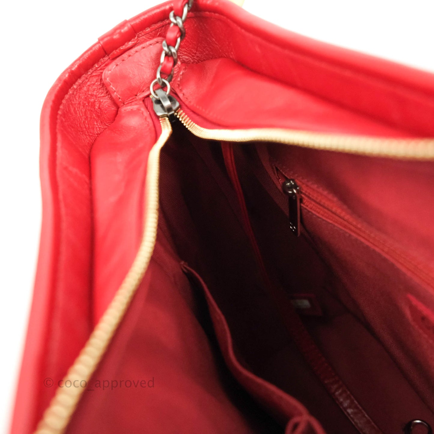 Chanel Chevron Medium Gabrielle Hobo Red Aged Calfskin Mixed Hardware