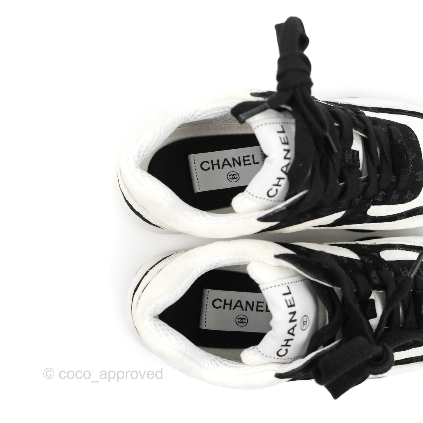 Chanel CC Sneakers Black/White Size 35