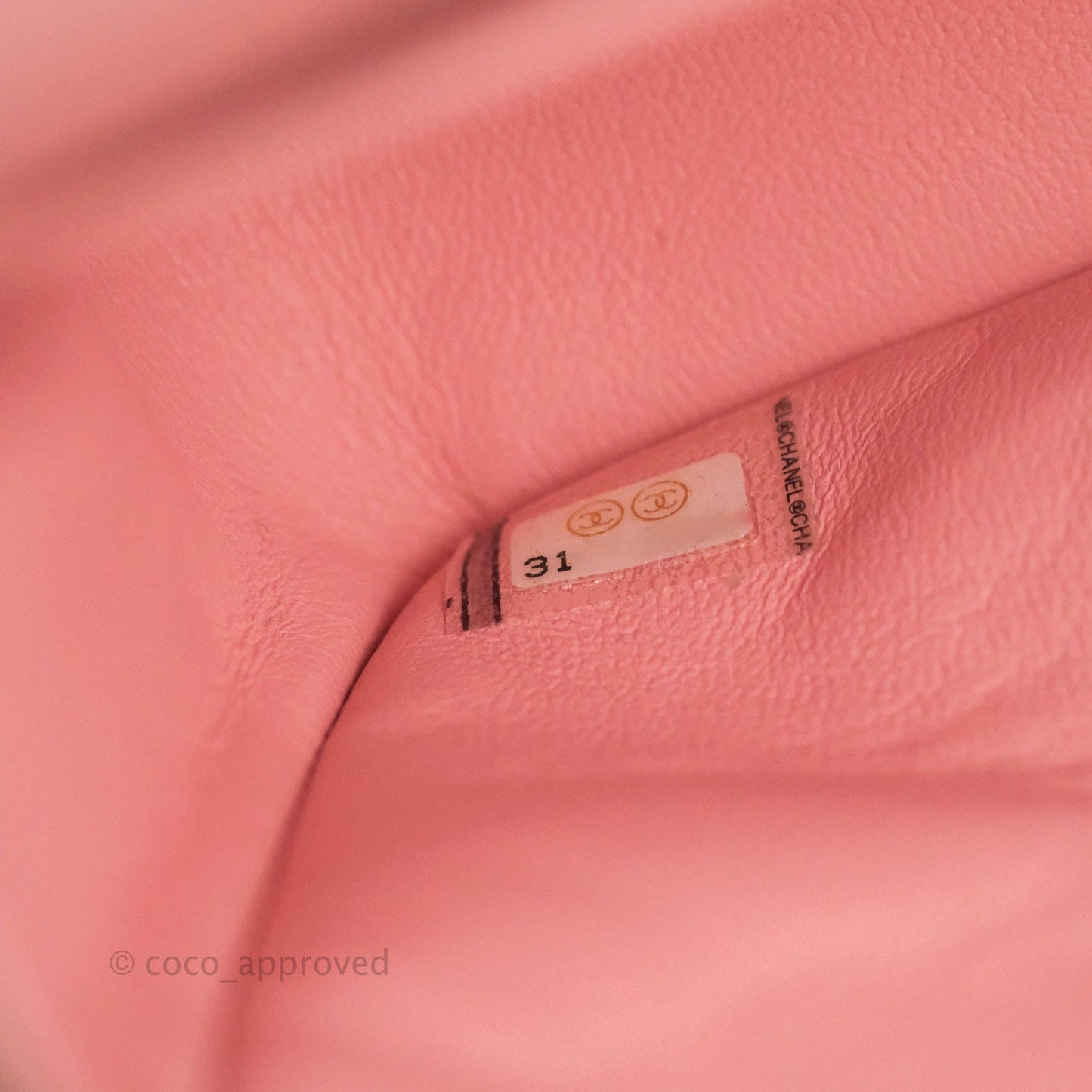 Chanel Classic M/L Medium Flap Quilted Pink Lambskin Gold Hardware