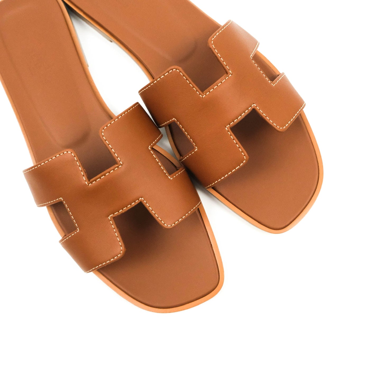 Hermès Oran Sandals in Gold Size 39
