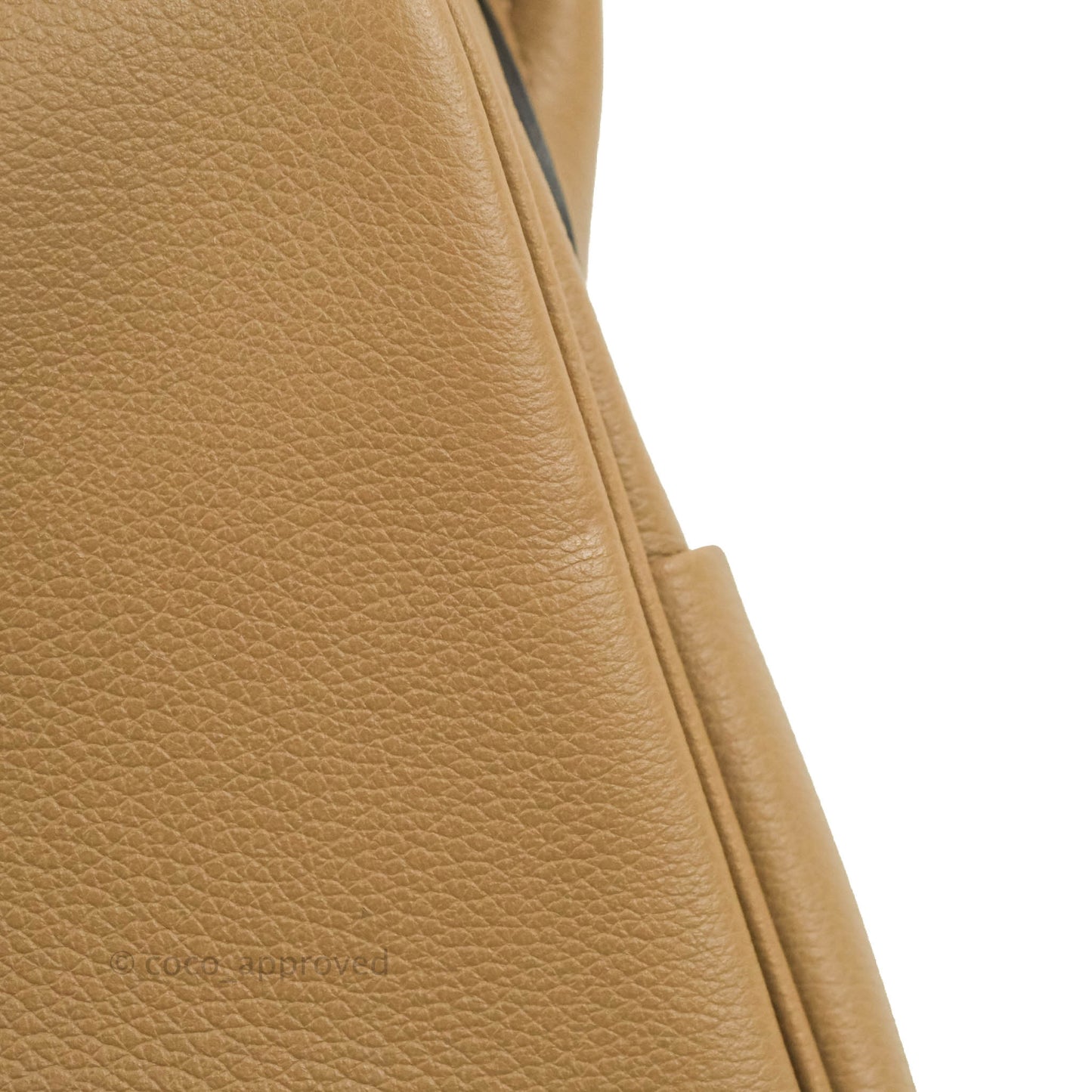 Hermès Lindy 26 Evercolor Beige De Weimar Gold Hardware with Twilly