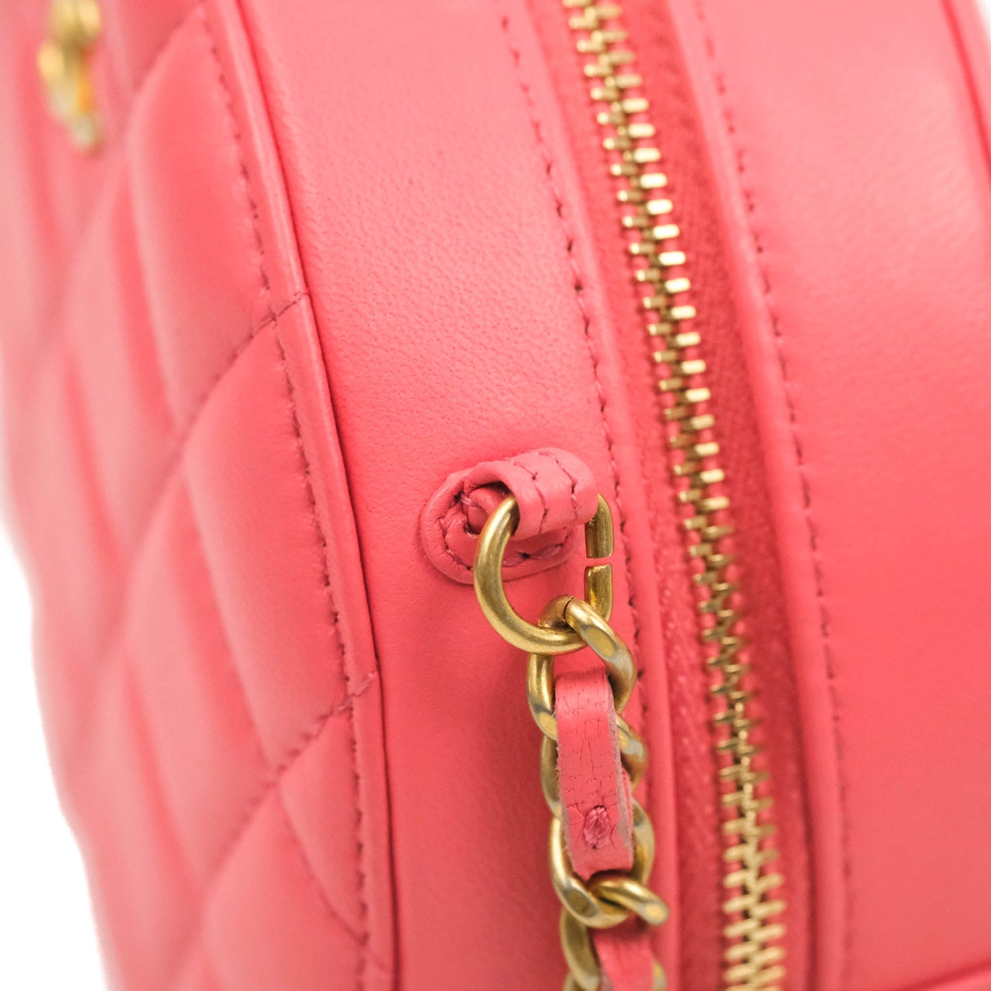 Chanel Quilted Round Pearl Crush Clutch With Chain Pink Lambskin Aged Gold Hardware